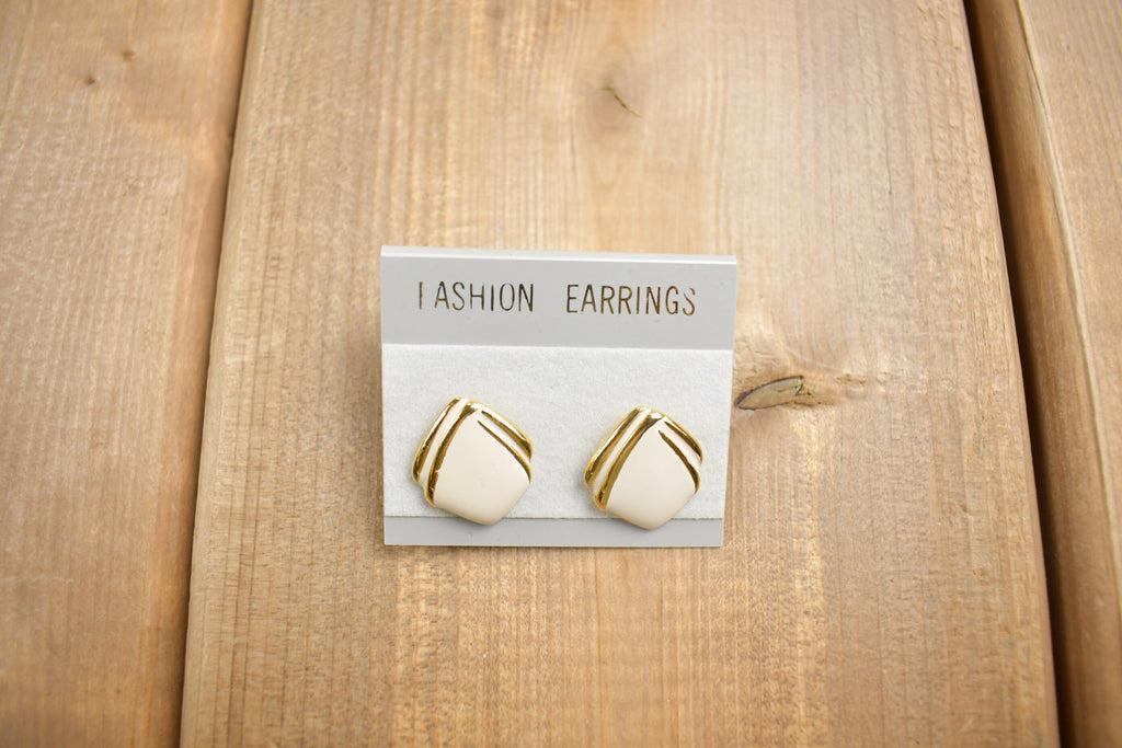 Vintage 1980s White & Gold Earrings