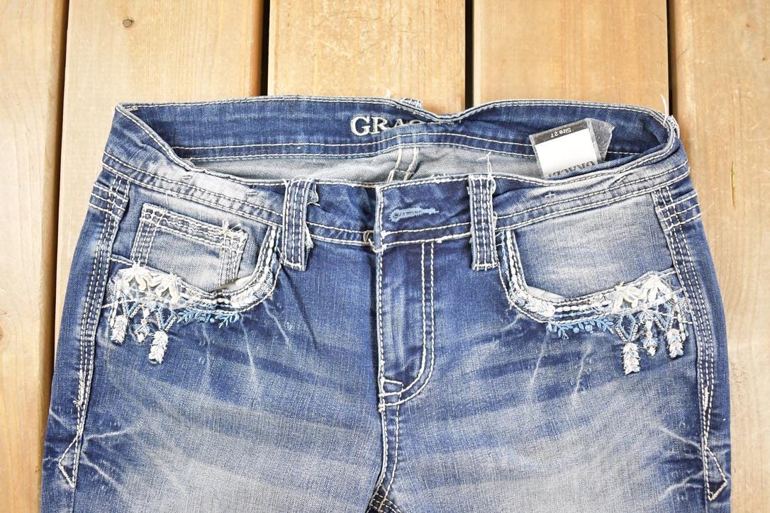 Vintage Deadstock Y2K Grace In LA Bedazzled Low Rise Jeans Women's Size 27 x 32