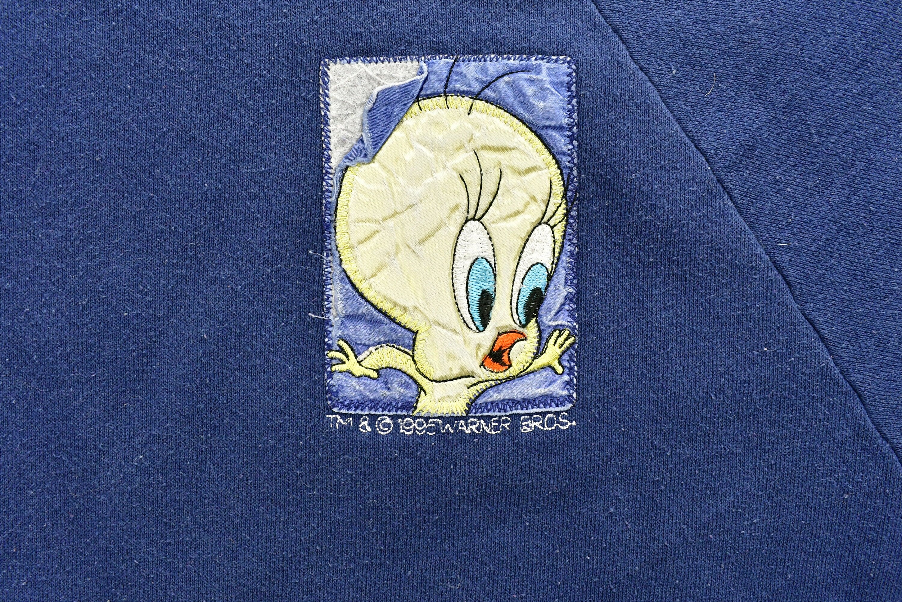 Vintage 1995 Tweety Bird Embroidered Crewneck