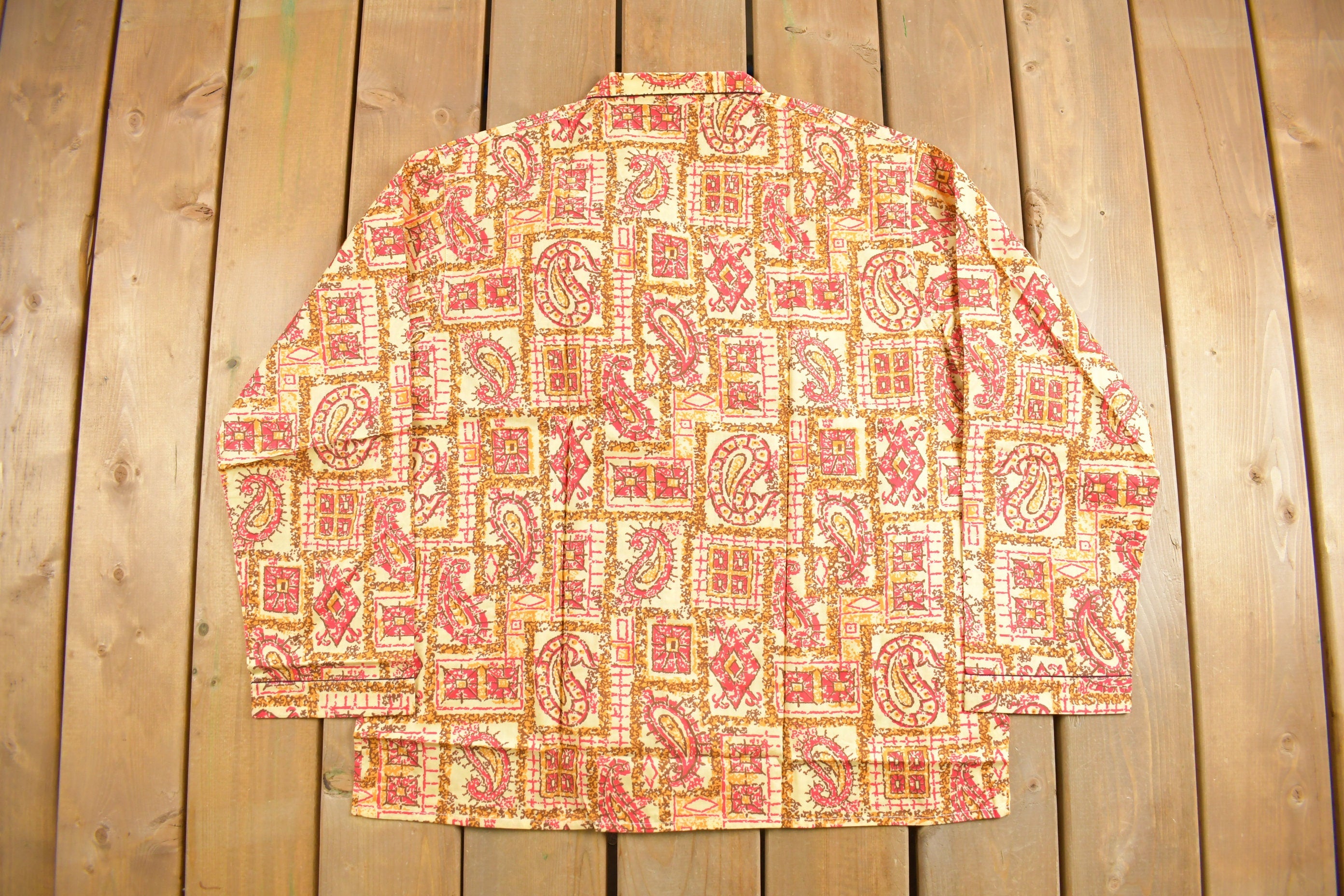 Vintage 1960s Champion Paisley Pyjama Set  All Over Print  1960s Button Up  Vintage Pyjama  Lounge Wear  60s Pyjama Set  Top  Bottoms