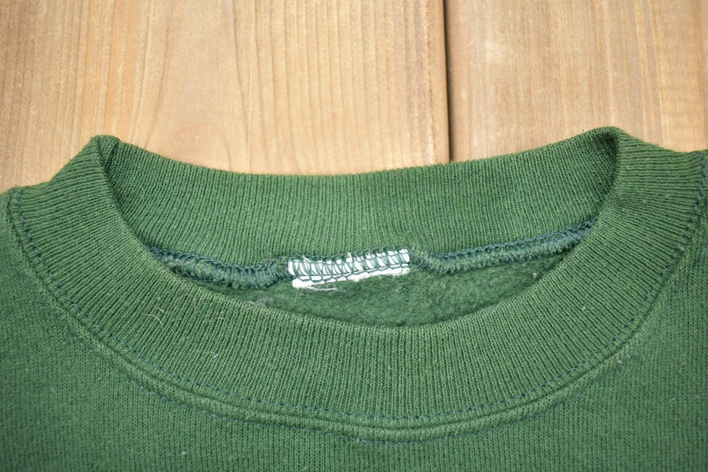 Vintage 1990s Tasmanian Devil Ski Crewneck