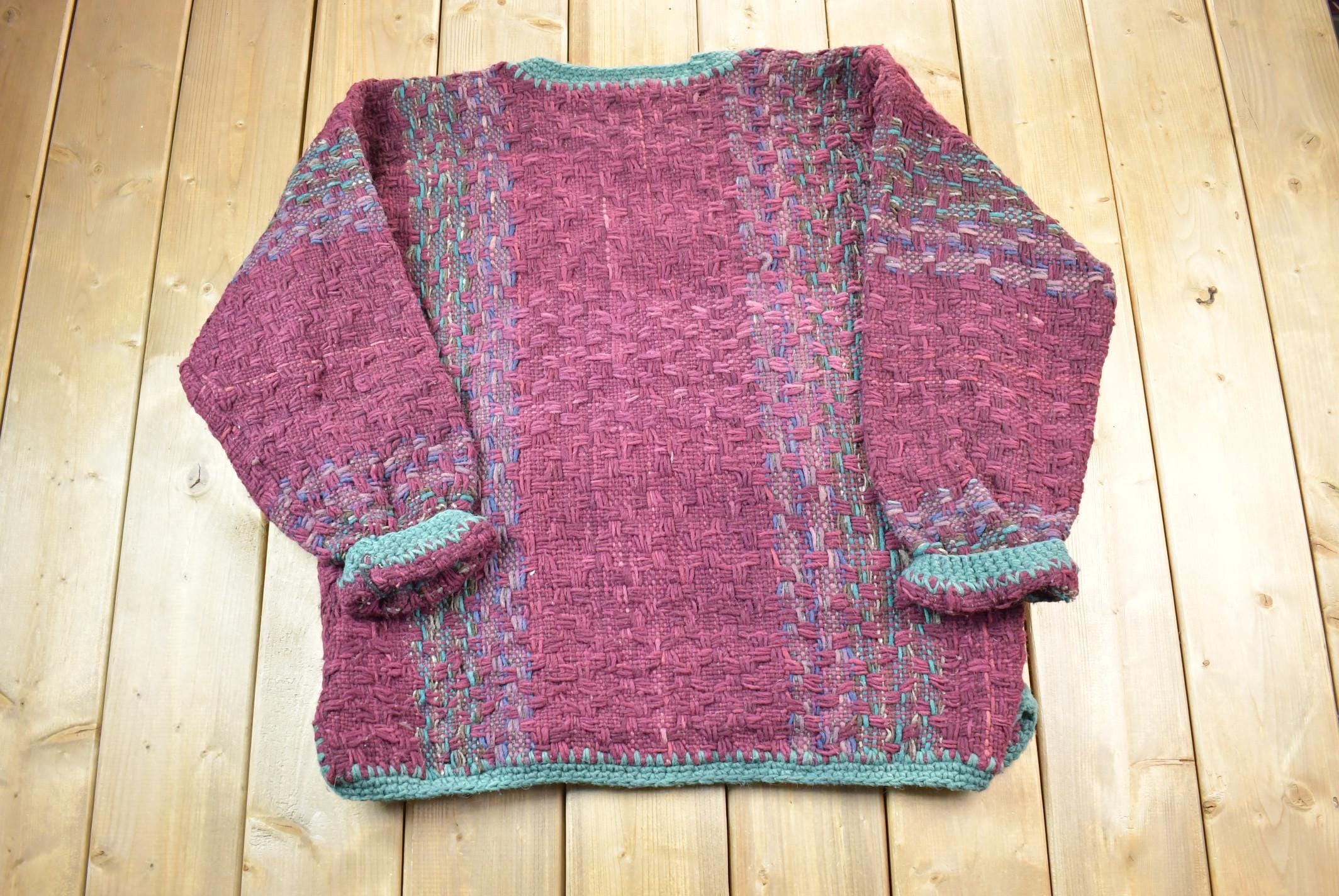 Vintage 1990s Hand Knitted 100% Wool Knit Sweater