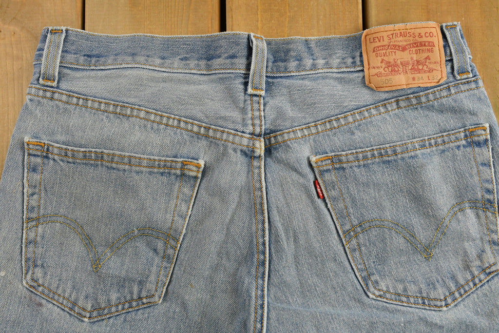 Vintage 1990s Levi's 505 Red Tab Jeans Size 33 x 32