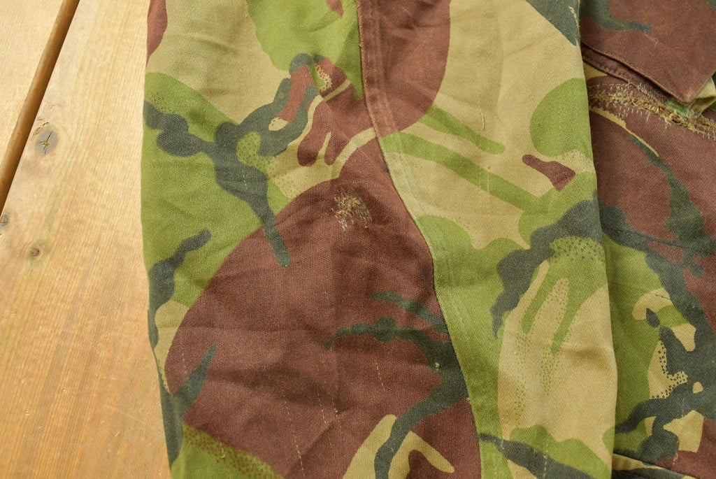 Vintage 1990s Military Smock Jacket Men's L / Button Up Jacket / Army Green / Vintage Army / Streetwear Fashion / Army Jacket