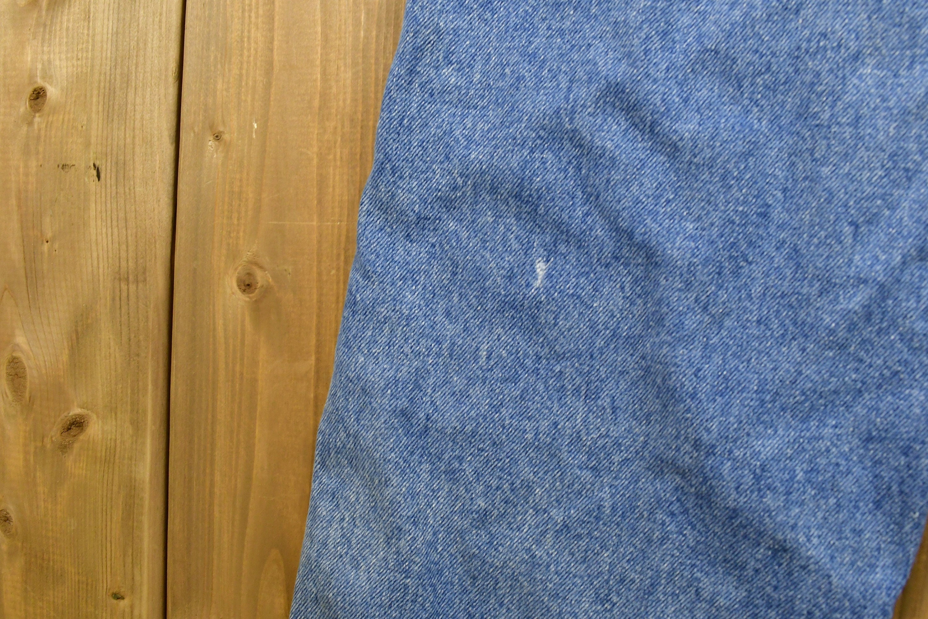 Vintage 1990s LEE Light Washed Distressed Jeans