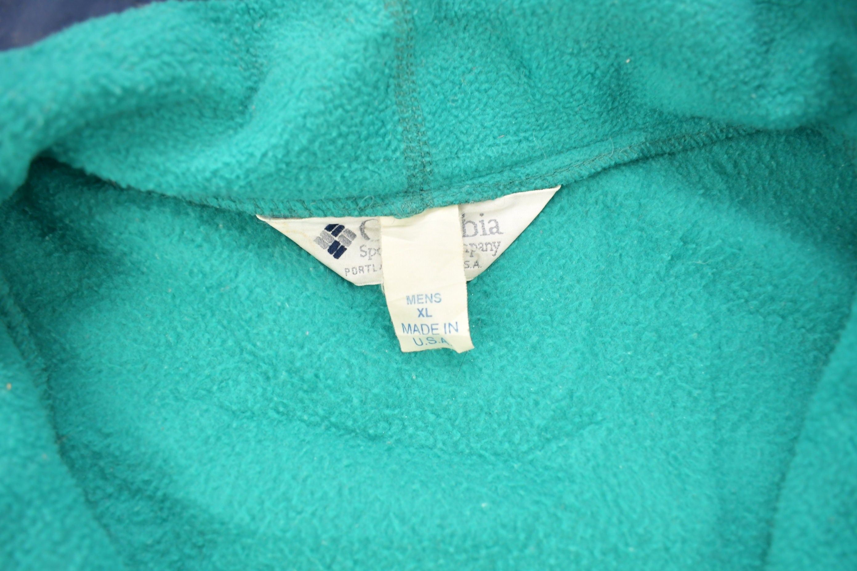 Vintage 1990s Columbia Sportswear Full Zip Fleece Sweater