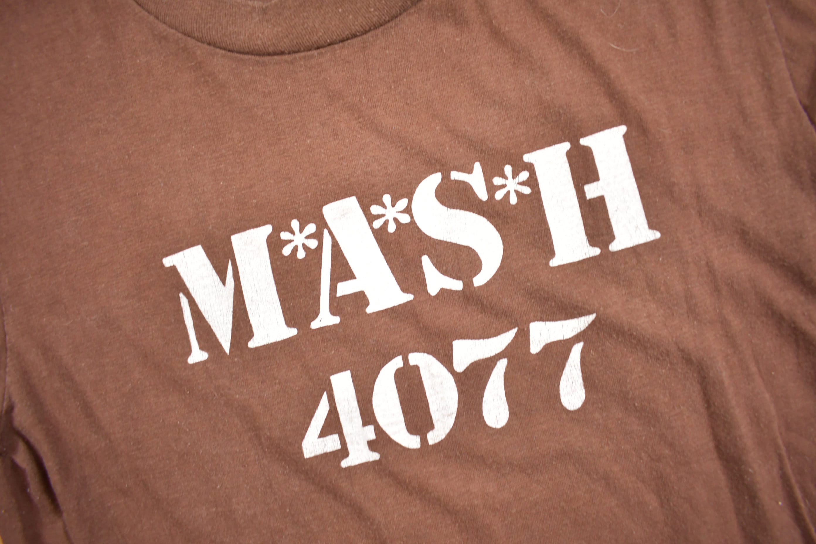 Vintage 1980s M*A*S*H 4077 Graphic T Shirt