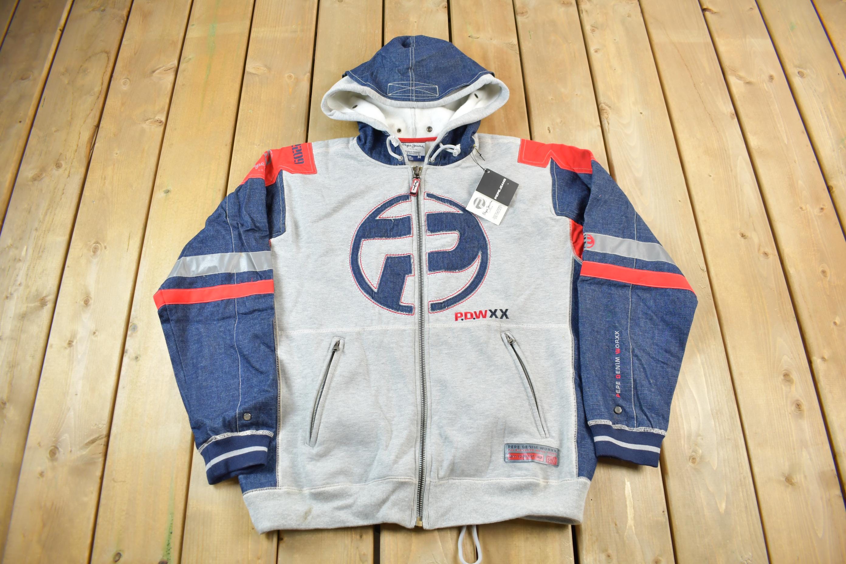Vintage Deadstock Y2K Pepe Jeans Embroidered Zip Up Hoodie Size M