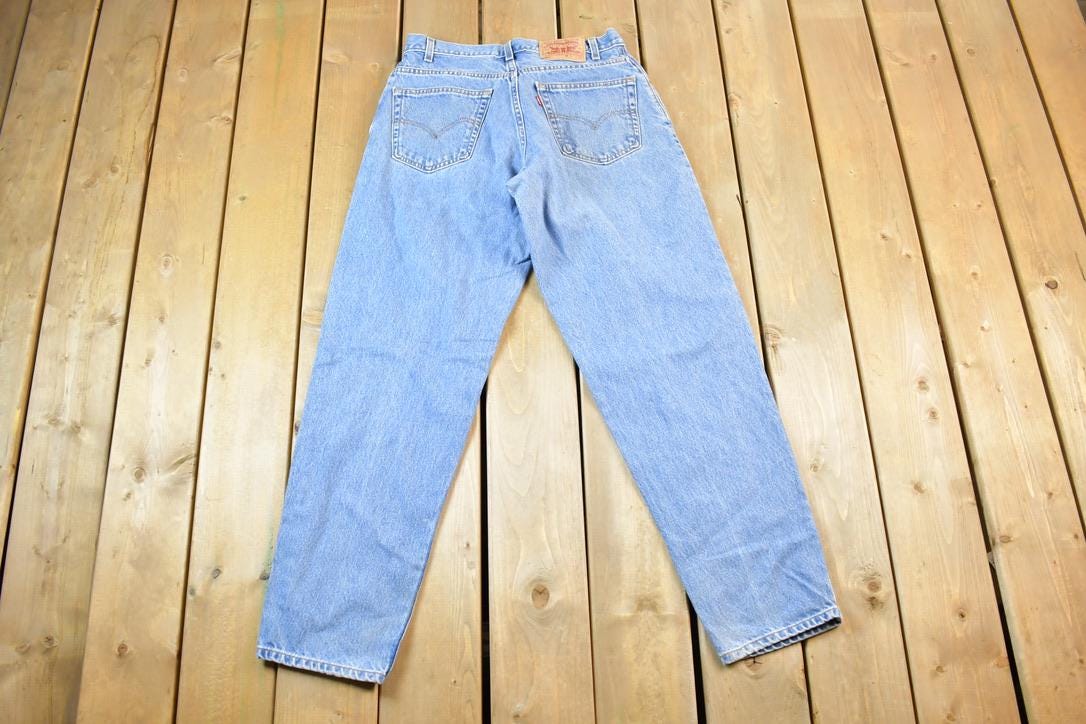 Vintage 1990s Levi Strauss Red Tab 560 Loose Fit Denim Jeans Size 33 x 32 Made In USA