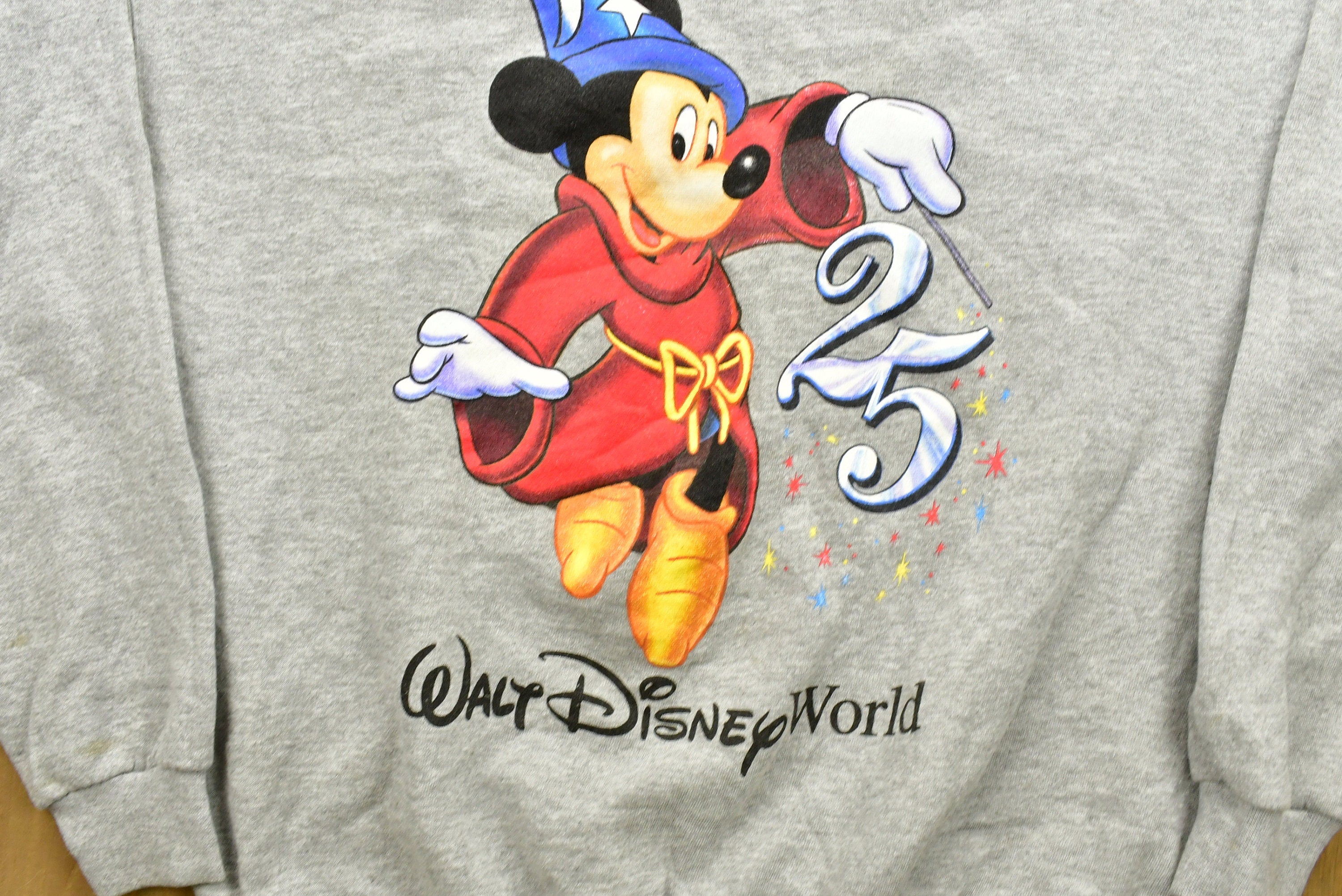 Vintage 1990s Mickey Mouse Walt Disney World Crewneck
