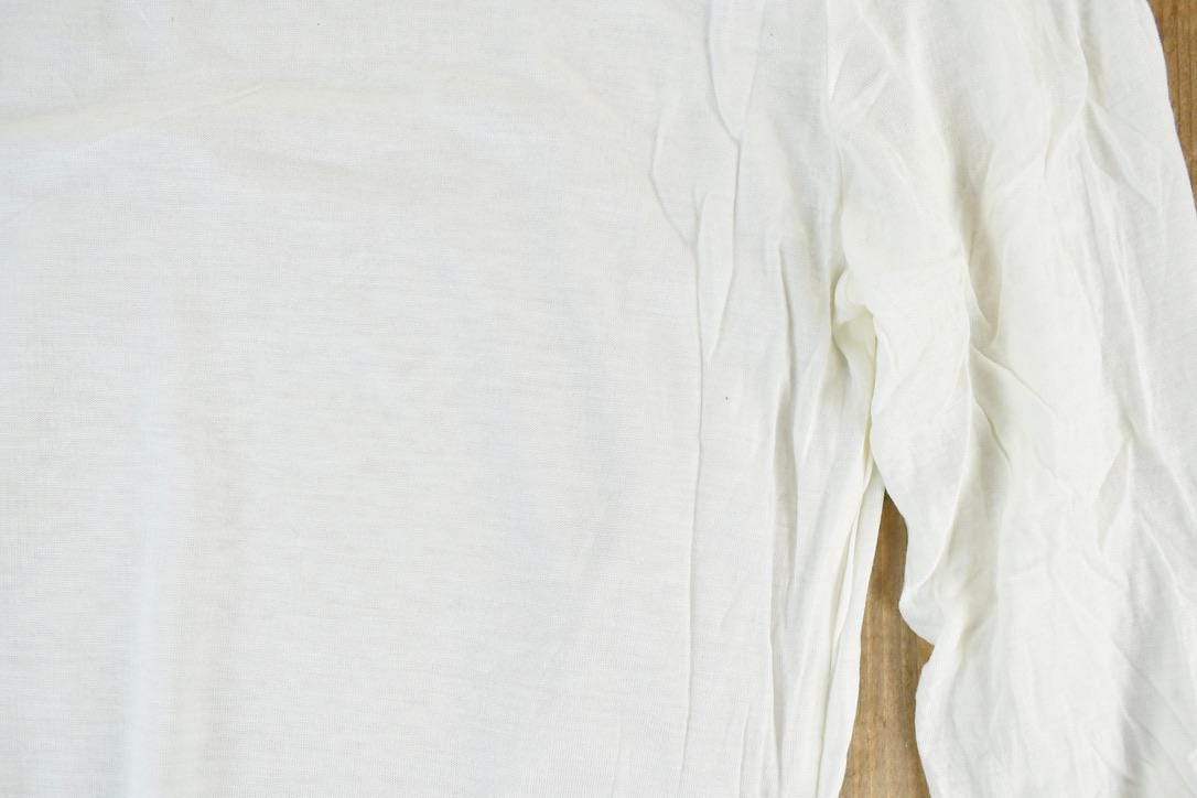 Women Vintage Vigoss Y2K Blank White T-Shirt / Vigoss Grunge Skull Print / Contrast Stitch / Internet Famous Clothing / Over Dyed