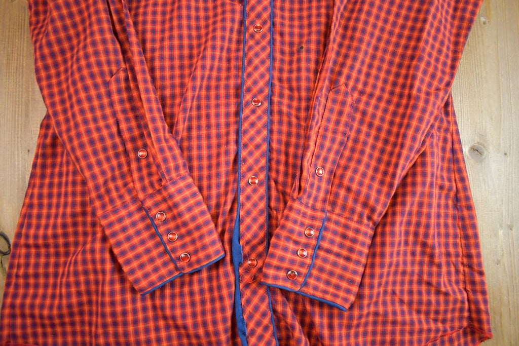 True Vintage 1980s JCPenny Western Apparel Western Cowboy Long Tail Button Up Shirt