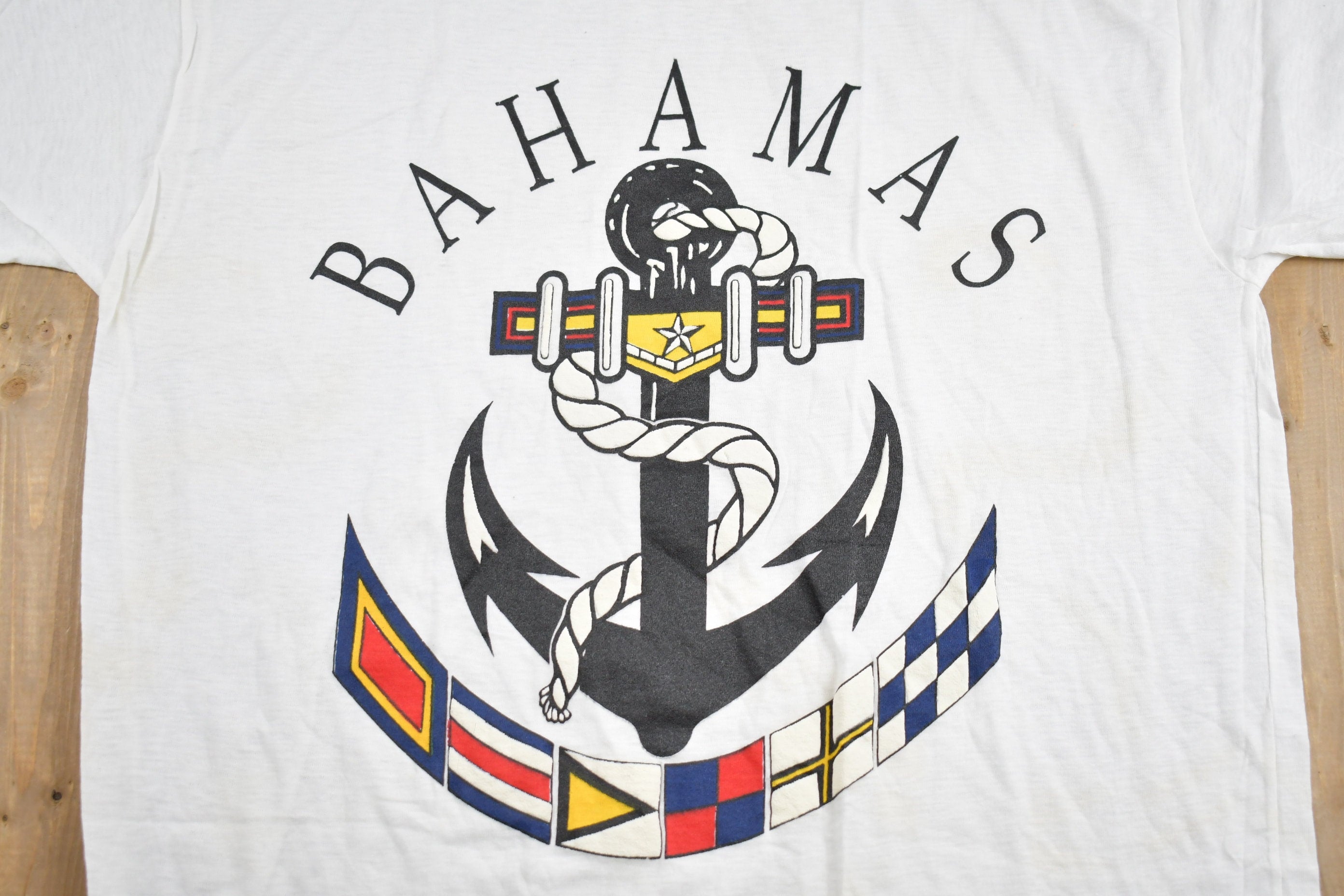 Vintage 1990s Bahamas Souvenir T Shirt Streetwear Vacation Tee