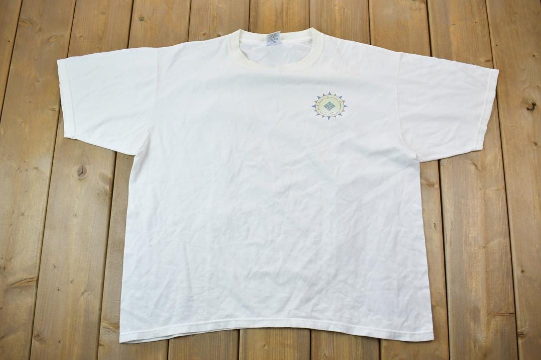 Vintage 1990s Columbia Fish Compass Theme Graphic T-Shirt