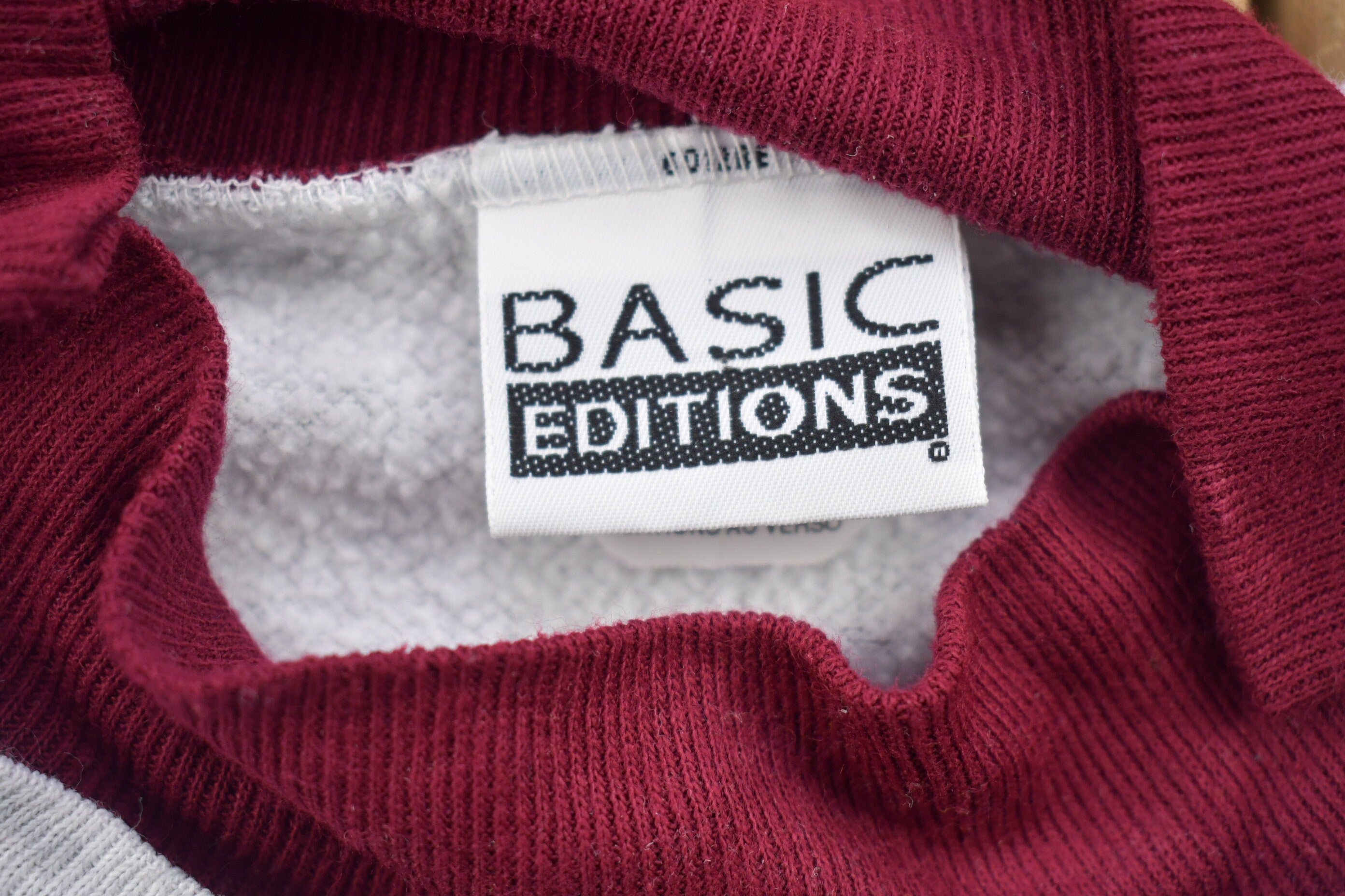 Vintage 1990s Basic Editions Birdhouse Crewneck Sweatshirt