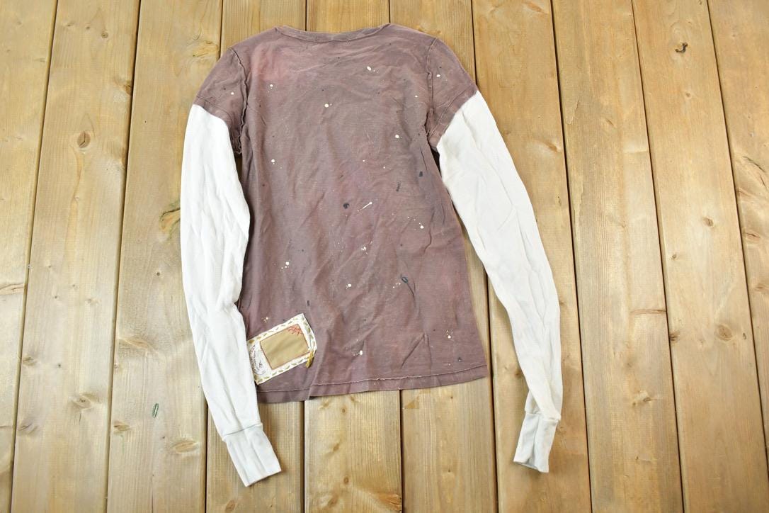 Women Vintage Vigoss Y2K T-Shirt / Vigoss Grunge Skull Print / Contrast Stitch / Internet Famous Clothing / Over Dyed / Y2K Bedazzled