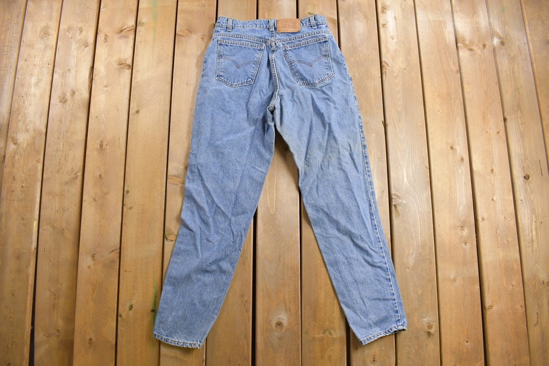 Vintage 1980s Levi's Orange Tab Mom Jeans Size 30 x 31