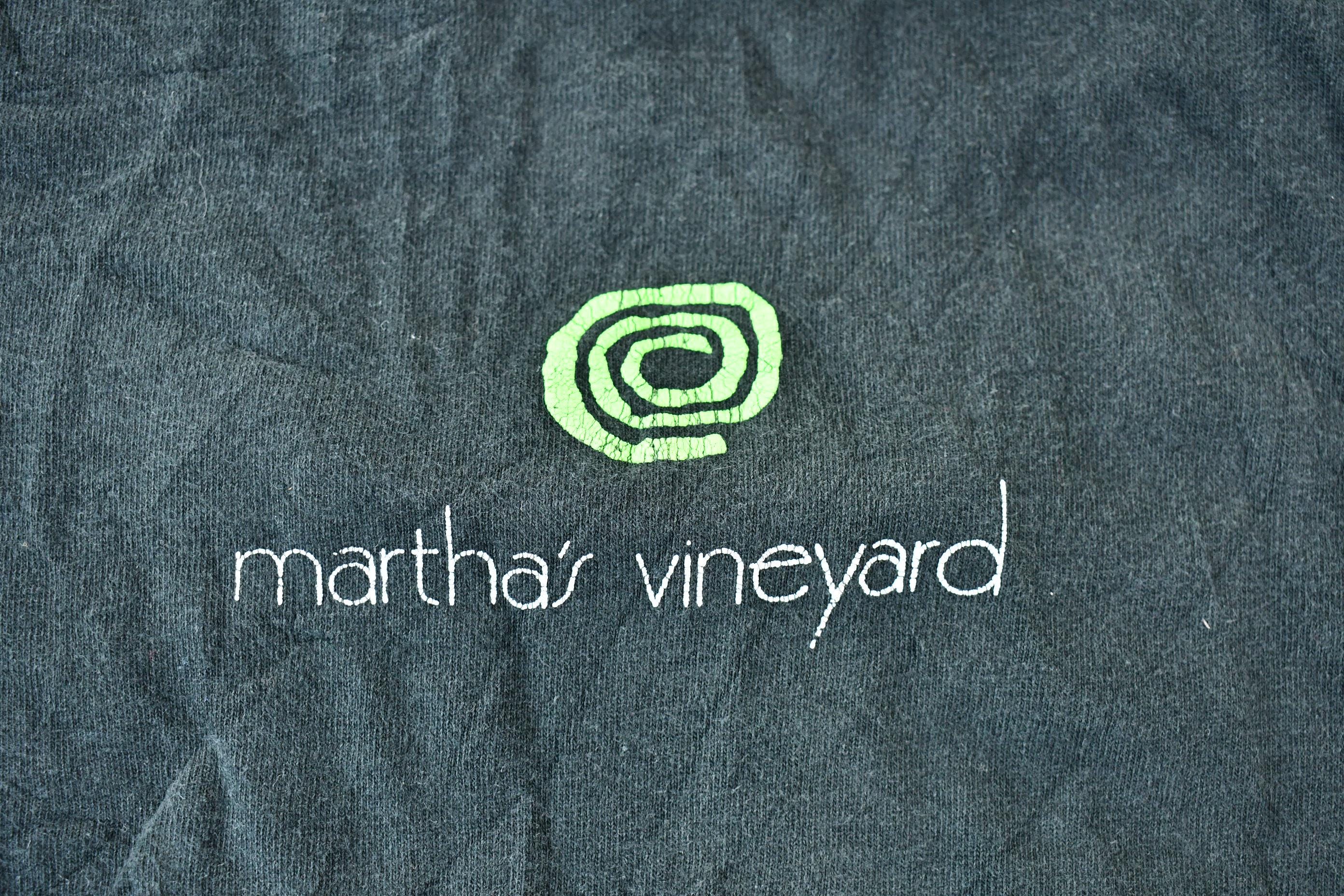 Vintage 1990s Left Coast Martha's Vineyard Souvenir Graphic Travel T-Shirt