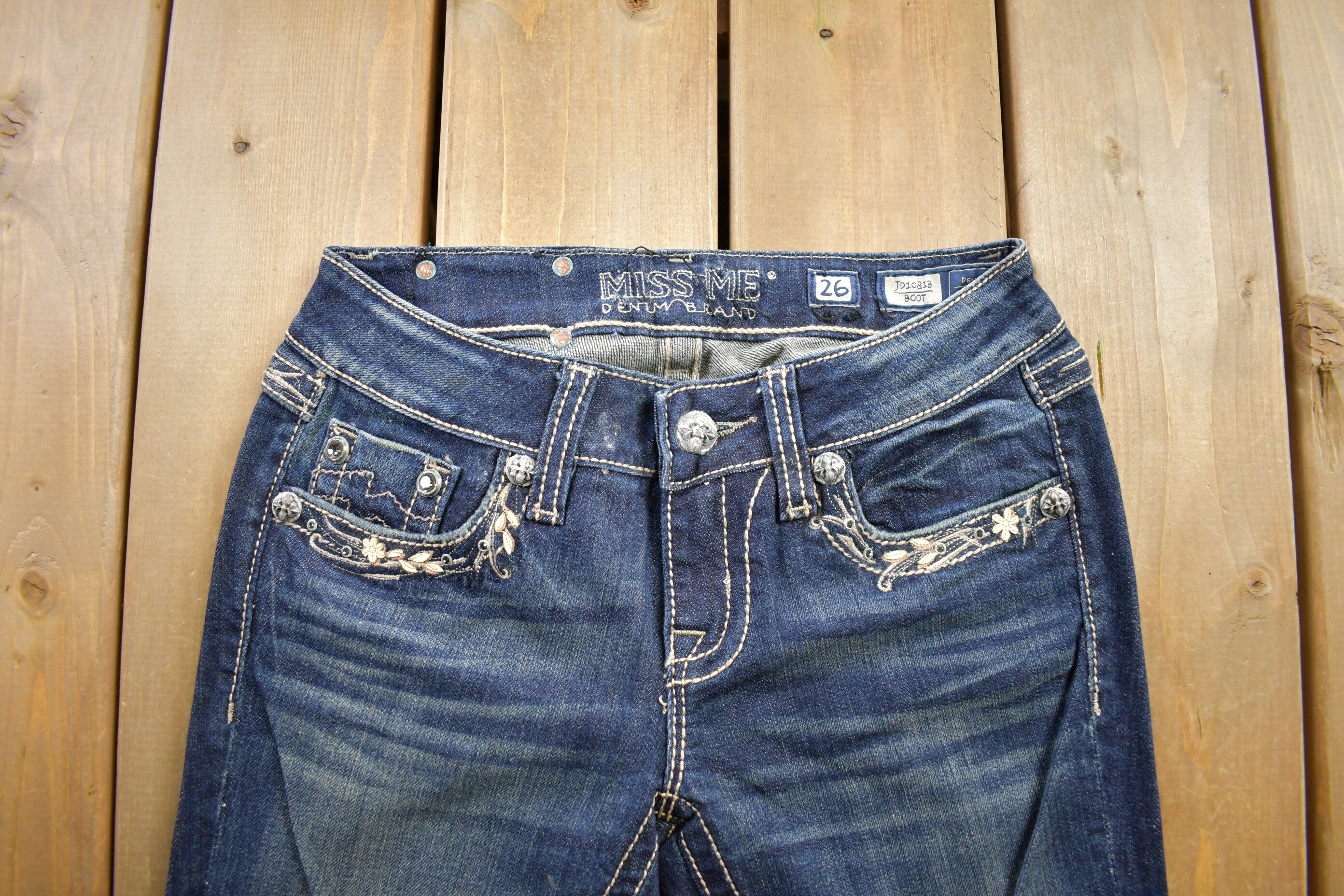 Vintage Y2K Miss Me Bedazzled Low Rise Jeans Size 26x33