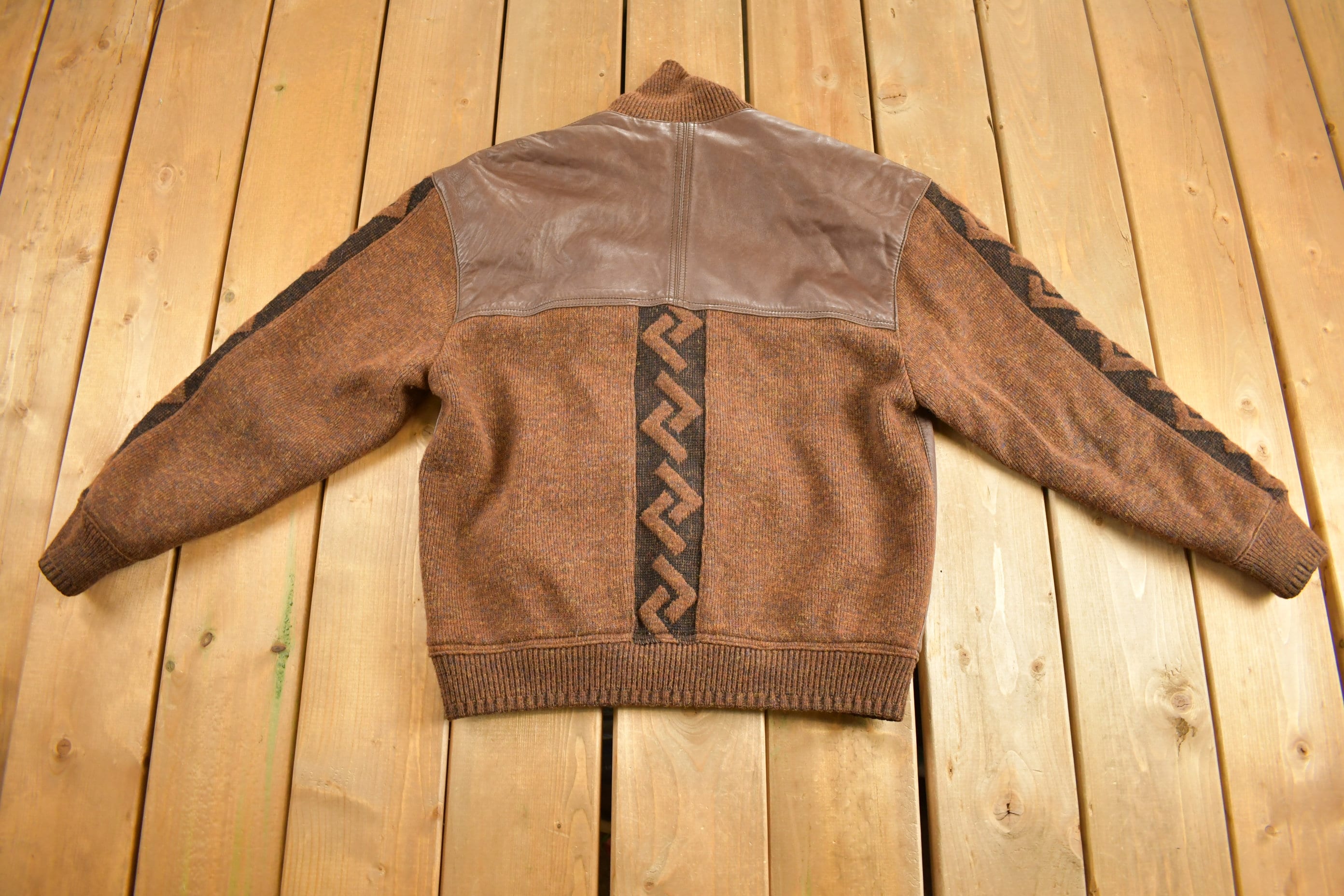 Vintage 1990s Torras Suede Leather Jacket  Zip Up Leather Jacket  Collared  Made In Spain  Suede Jacket  Vintage Suede Jacket