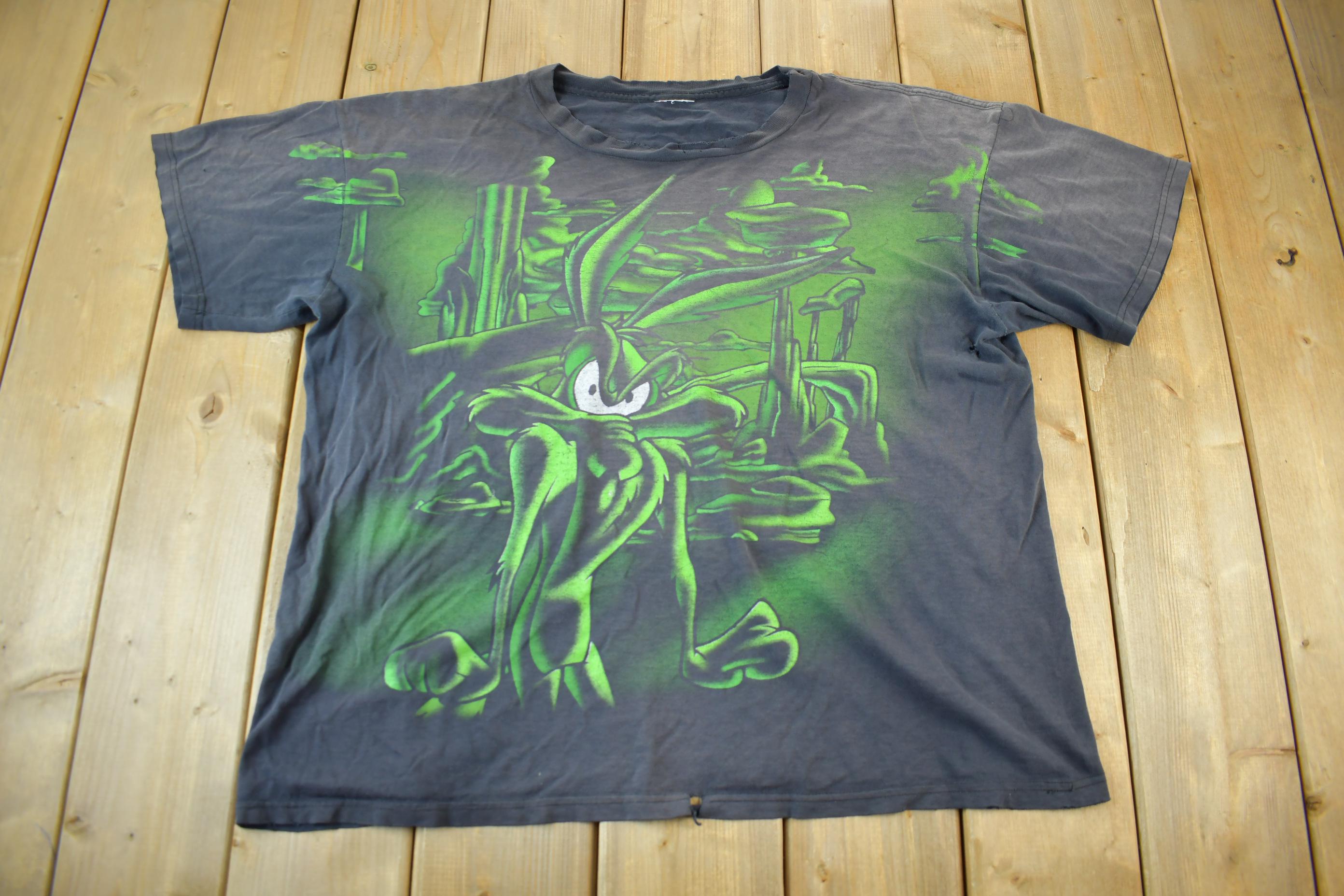 Vintage 90s Looney Tunes T Shirt Wile E Coyote All Over Print Men's 2XL