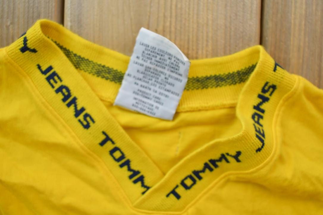 Vintage 1990s Tommy Hilfiger Tommy Jeans Graphic V Neck T-Shirt