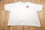 Vintage 1998 Russell Athletic Fuzzy Zoeller Wolf Challenge Wolf Theme Graphic T-Shirt