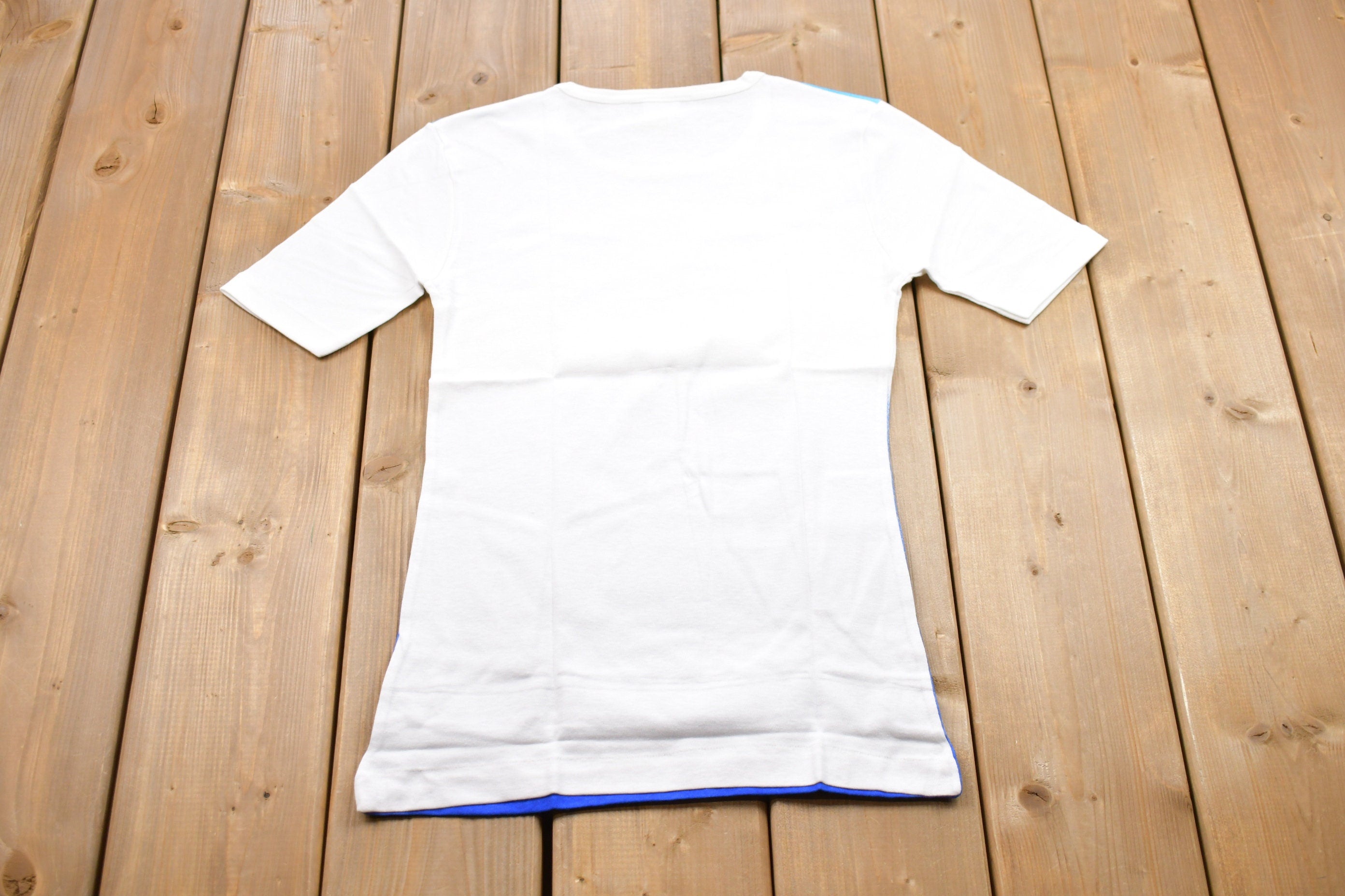 Vintage 1970s Contrast Faded Graphic T-Shirt