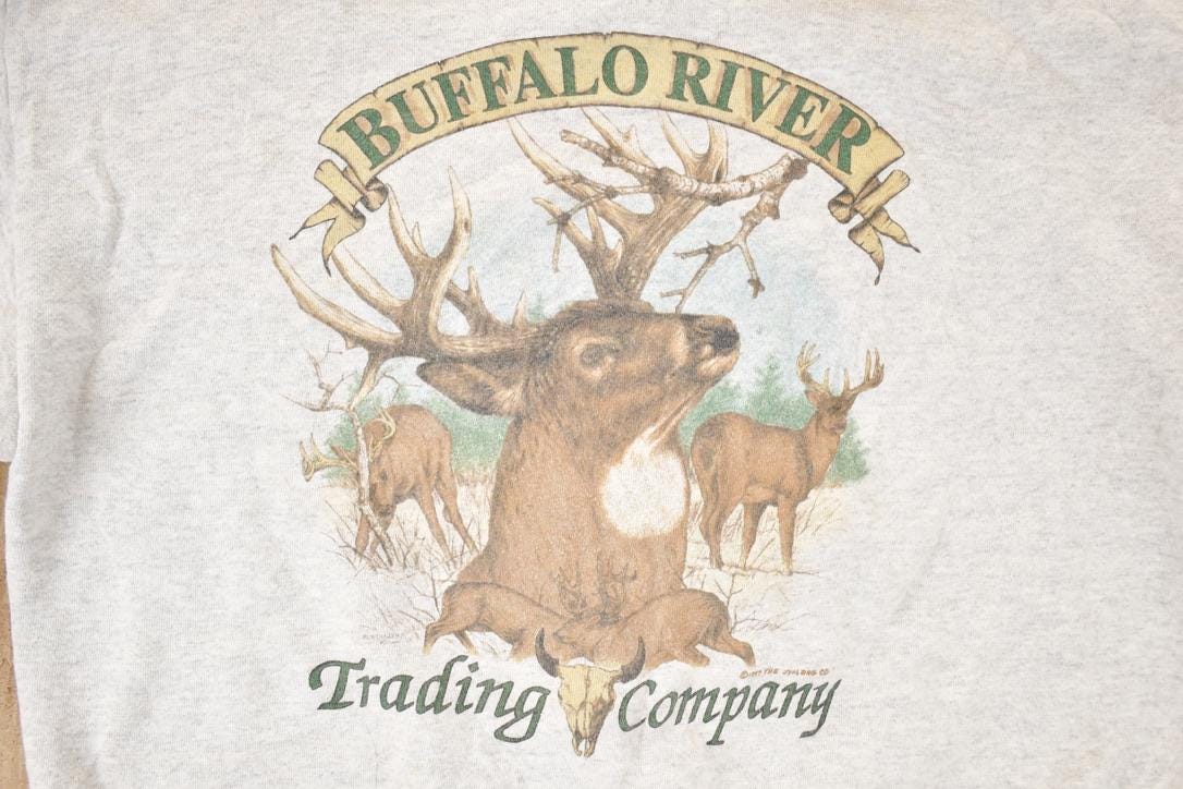 Vintage 1990s Buffalo River Big Buck Cartoon Outdoorsman Crewneck Sweatshirt Men's L
