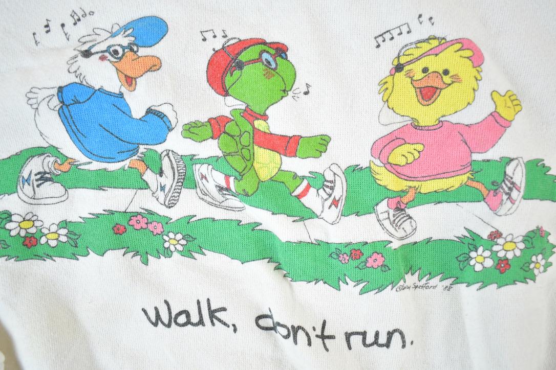 Vintage 1980s Youth Suzy Zoo Walk Don't Run Crewneck Sweatshirt Youth S