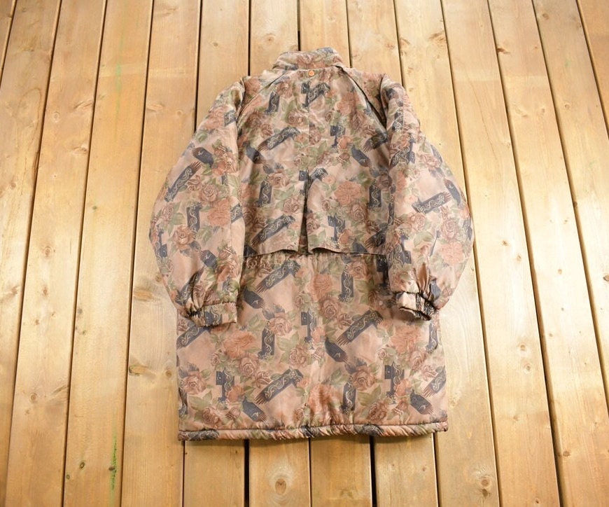 Vintage 1990s Camouflage Polar Wear Puffer Jacket