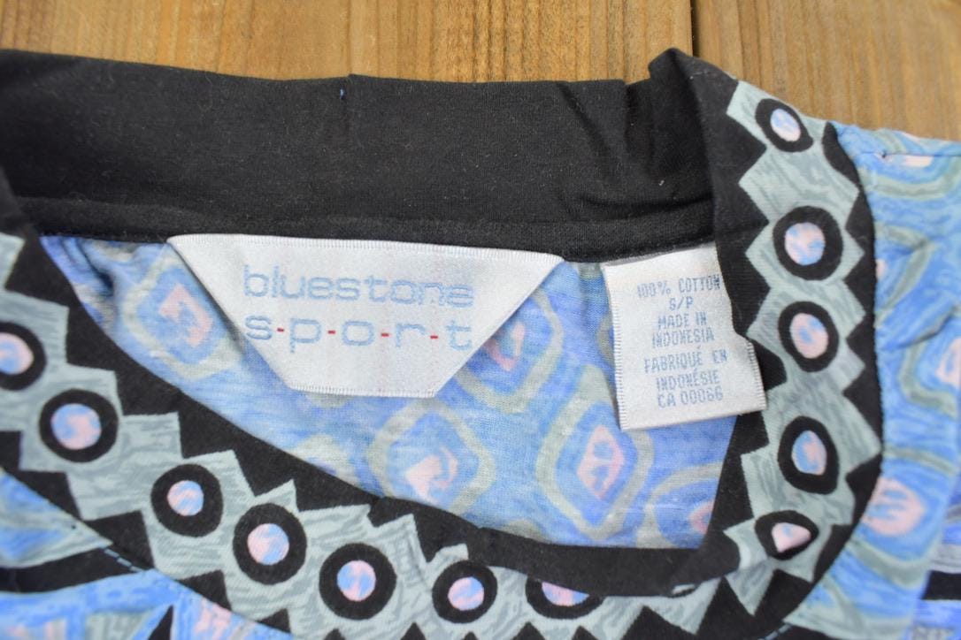 Vintage 1990s Bluestone Sport Geometric Patterned T Shirt