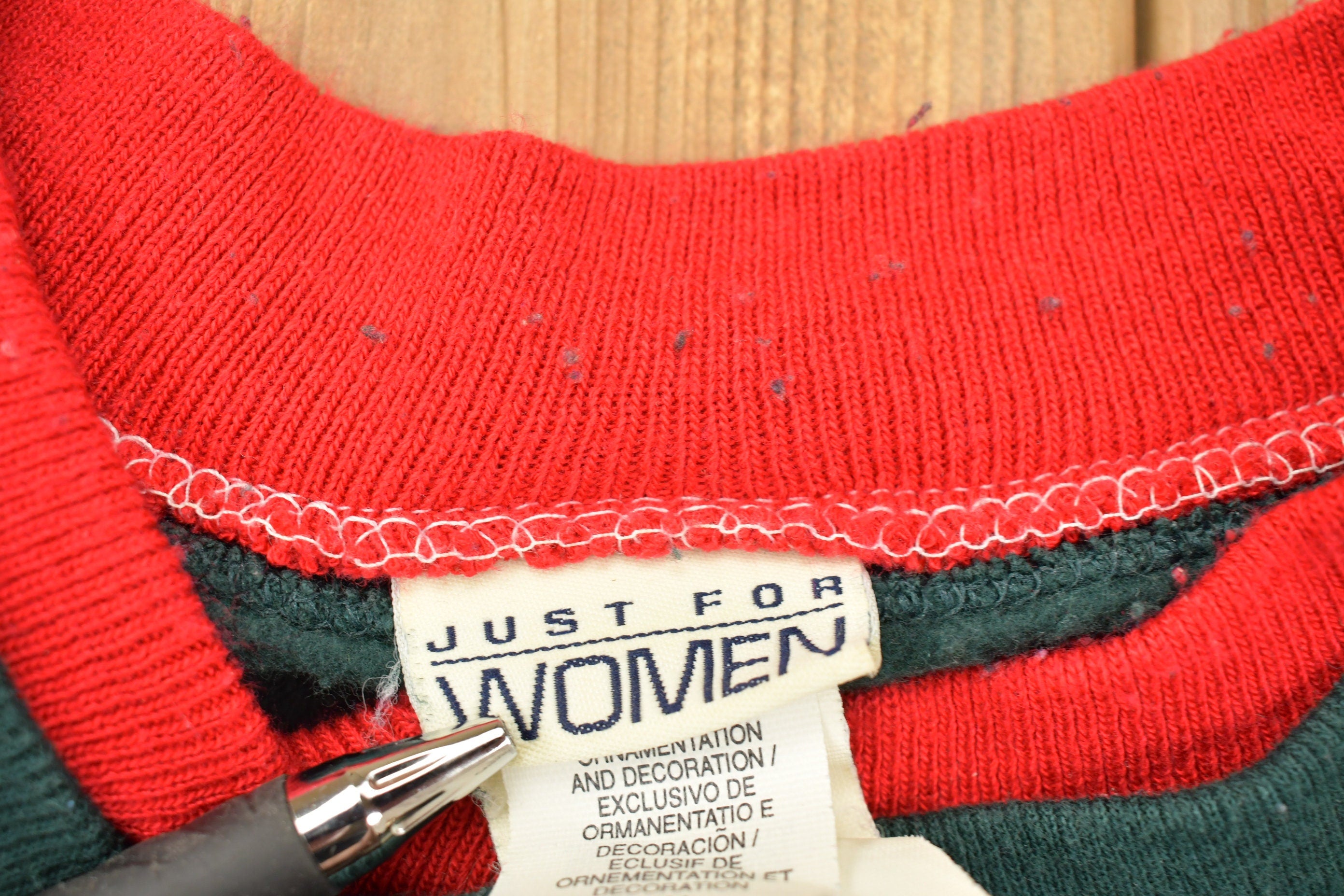 Vintage 1990s Bird Theme Crewneck Sweater