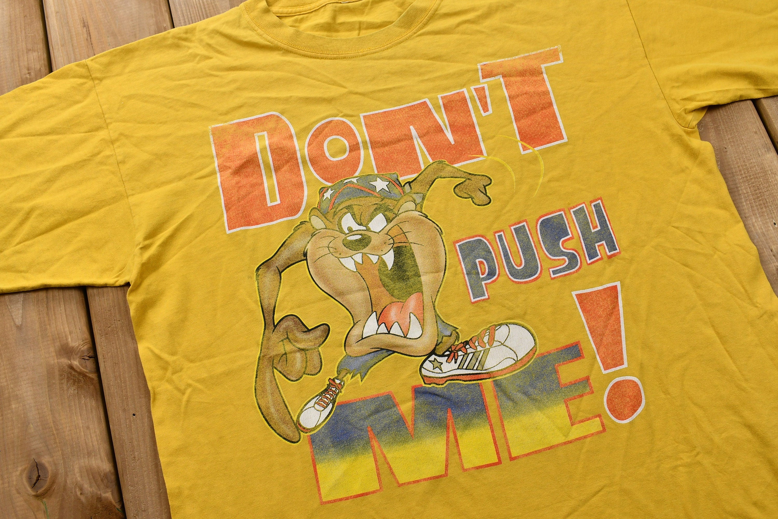 Vintage 1990s Tasmanian Devil Don't Push Me! T-Shirt Looney Tunes