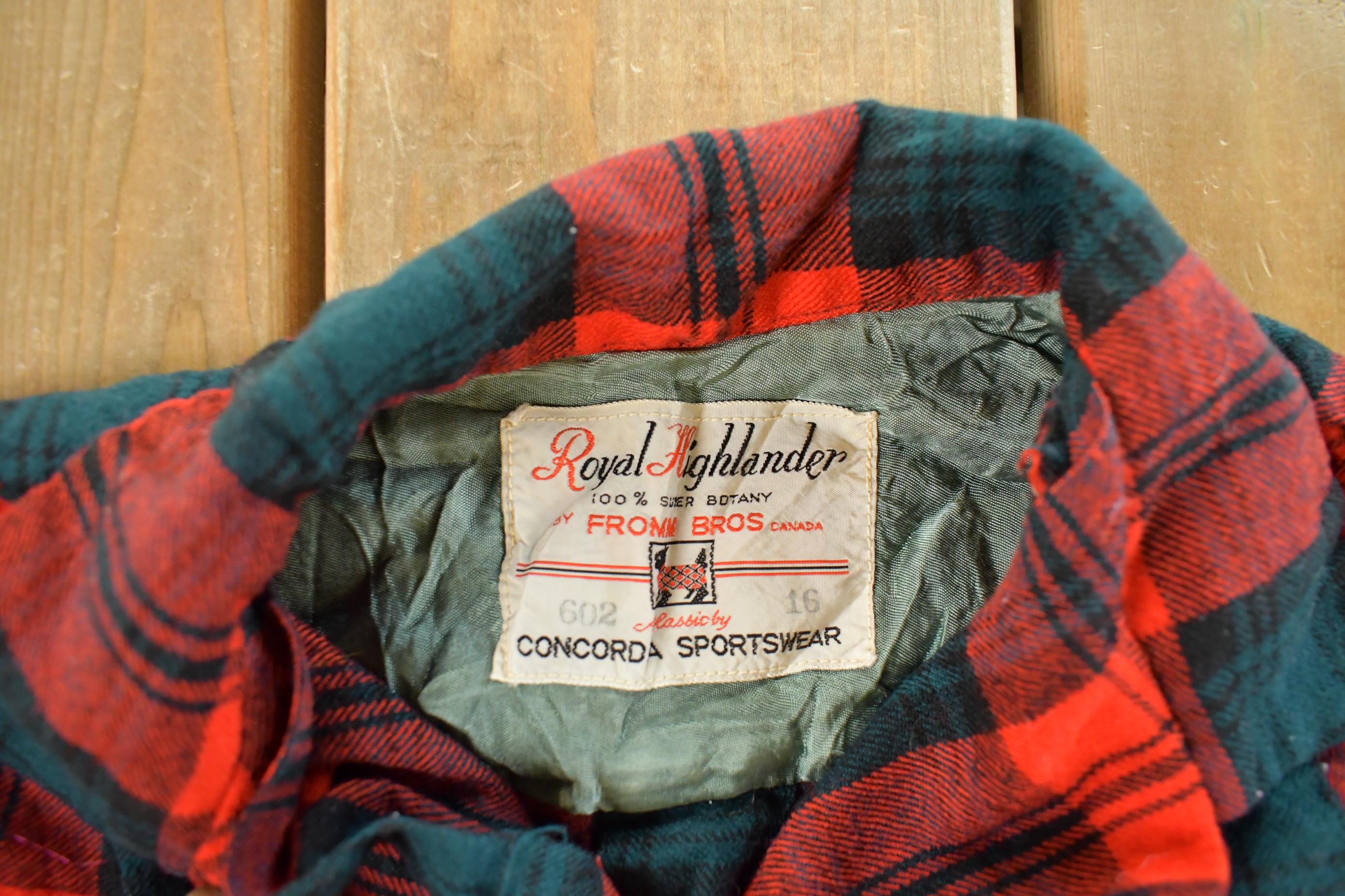 Vintage 1980s Royal Highlander Plaid Wool Flannel Button Up Shirt Women's Small