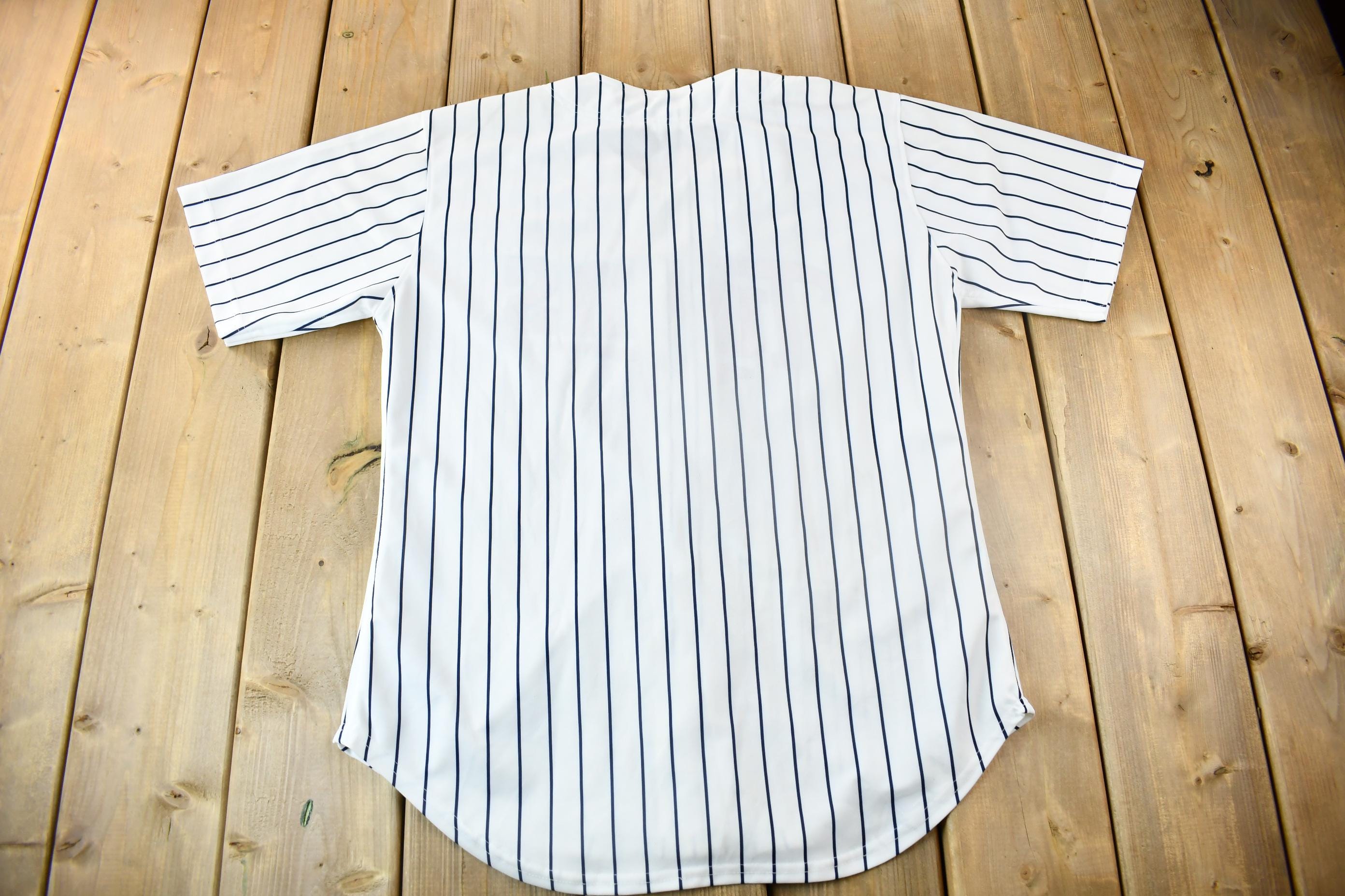 Vintage 1990s Minnesota Twins MLB Baseball Jersey / Made In USA / Vintage Jersey / MLB Baseball / 90s Streetwear / Sportswear / Rawlings