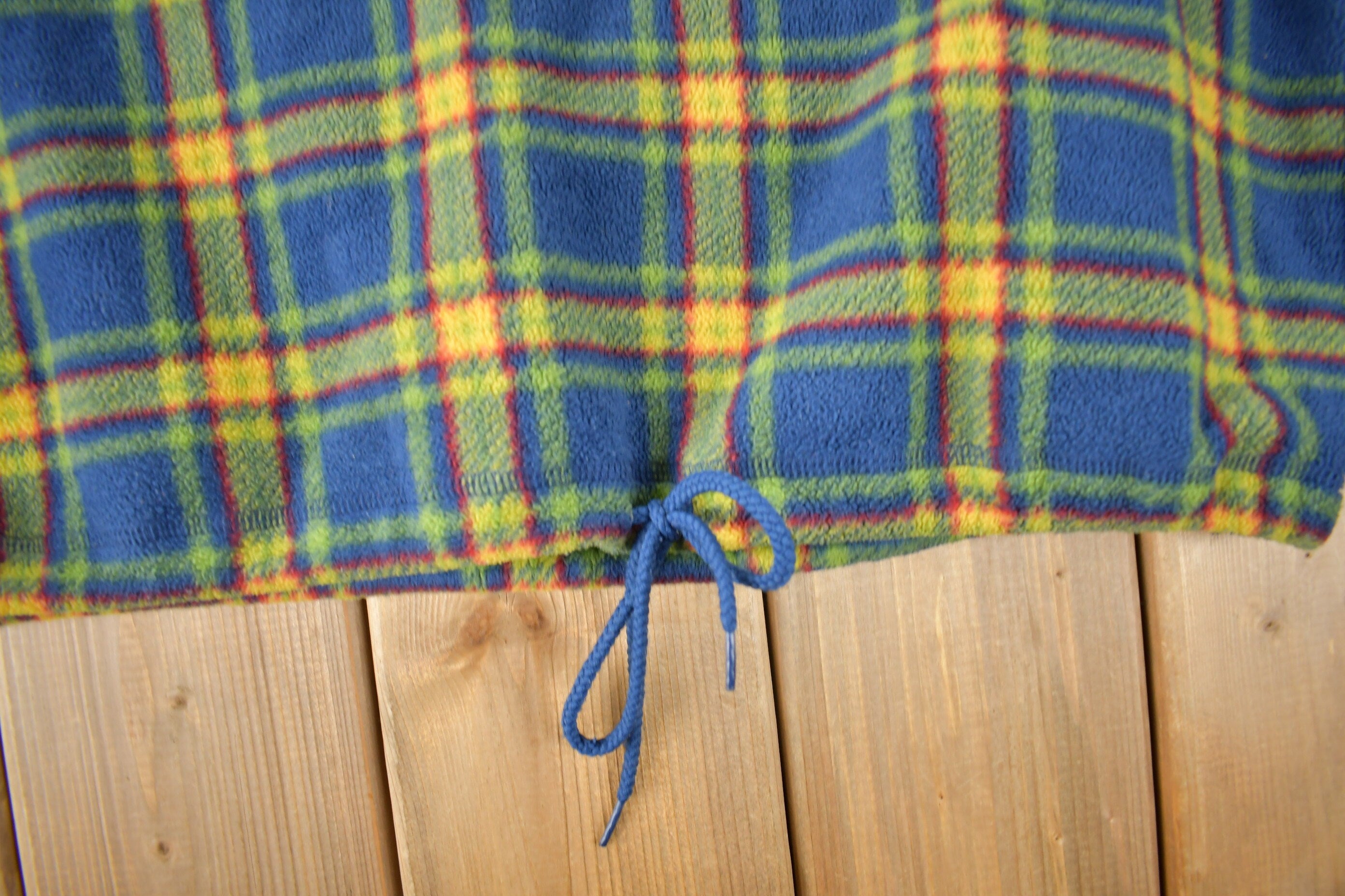 Vintage 1990s Liz Claiborne Plaid Fleece Sweater