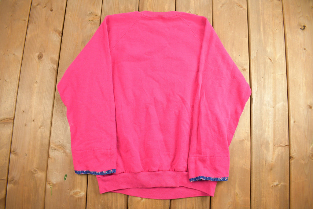 Vintage 1990s Pink Heart-Shaped Floral Wreath Crewneck Sweatshirt