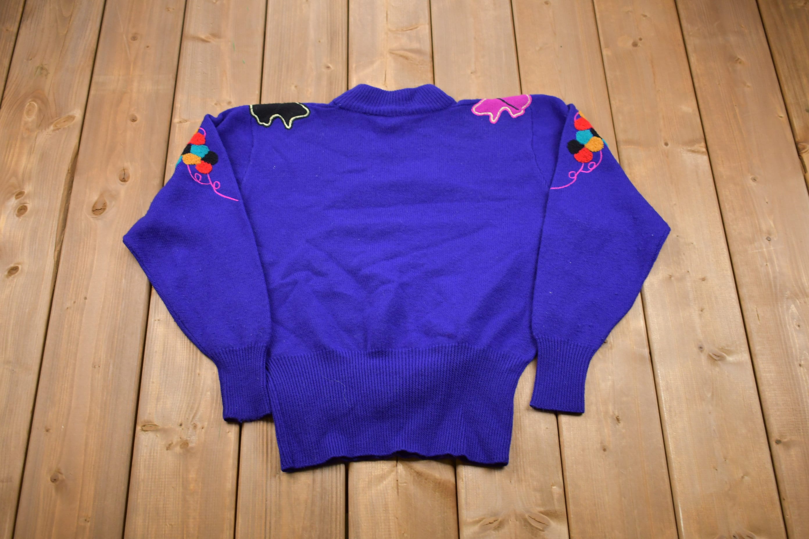 Vintage 1990s Embroidered Leaf Knitted Sweater