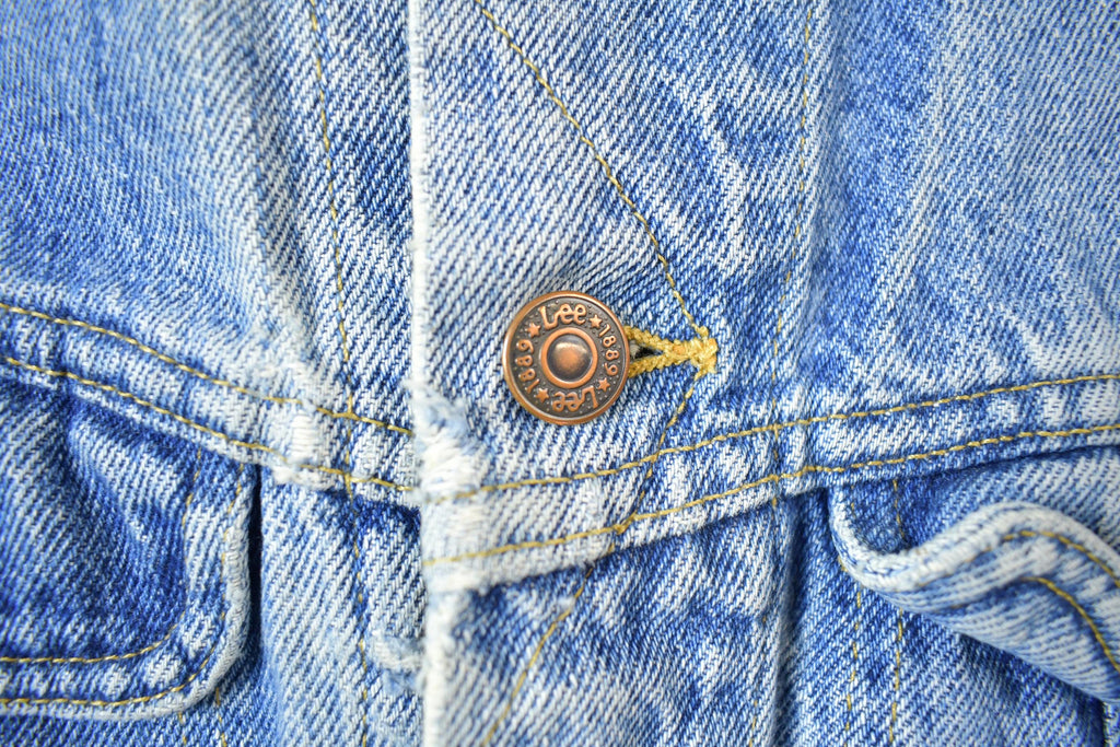Vintage 1990s Golden Retriever Distressed Lee Jean Jacket