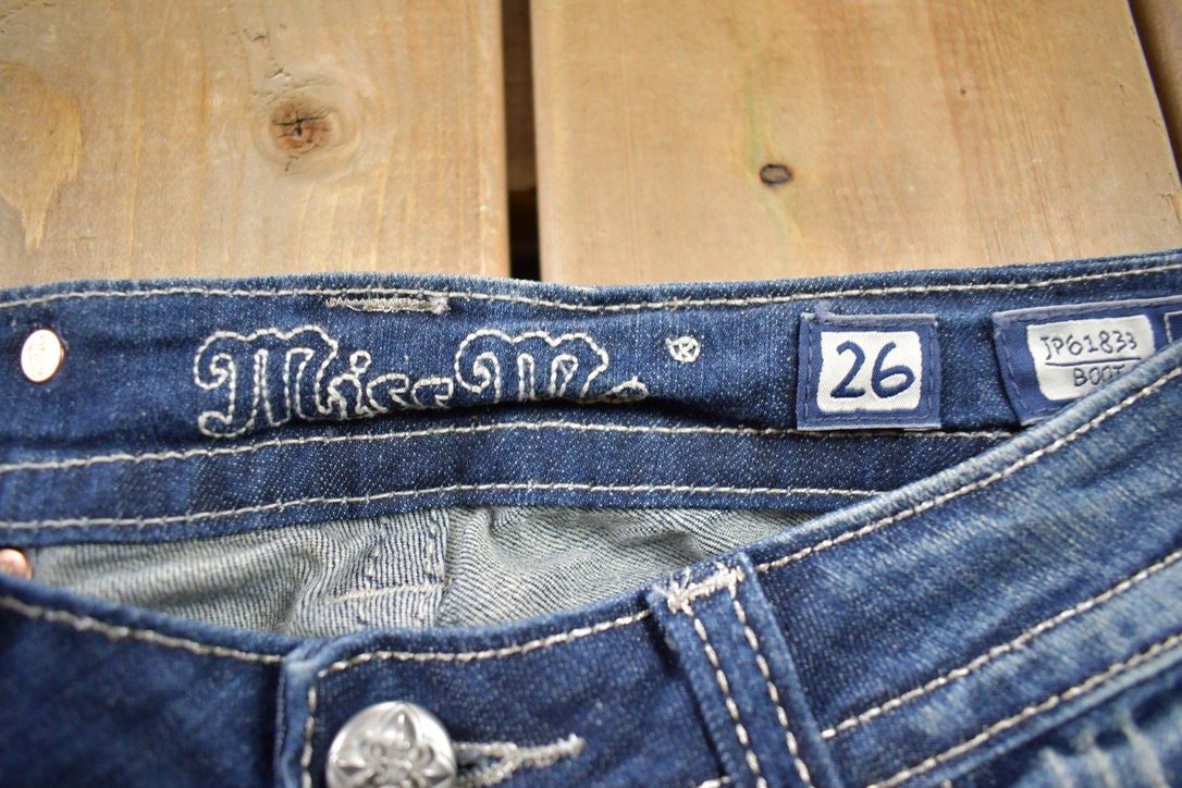 Vintage Y2K Miss Me Bedazzled Low Rise Jeans Size 26x31