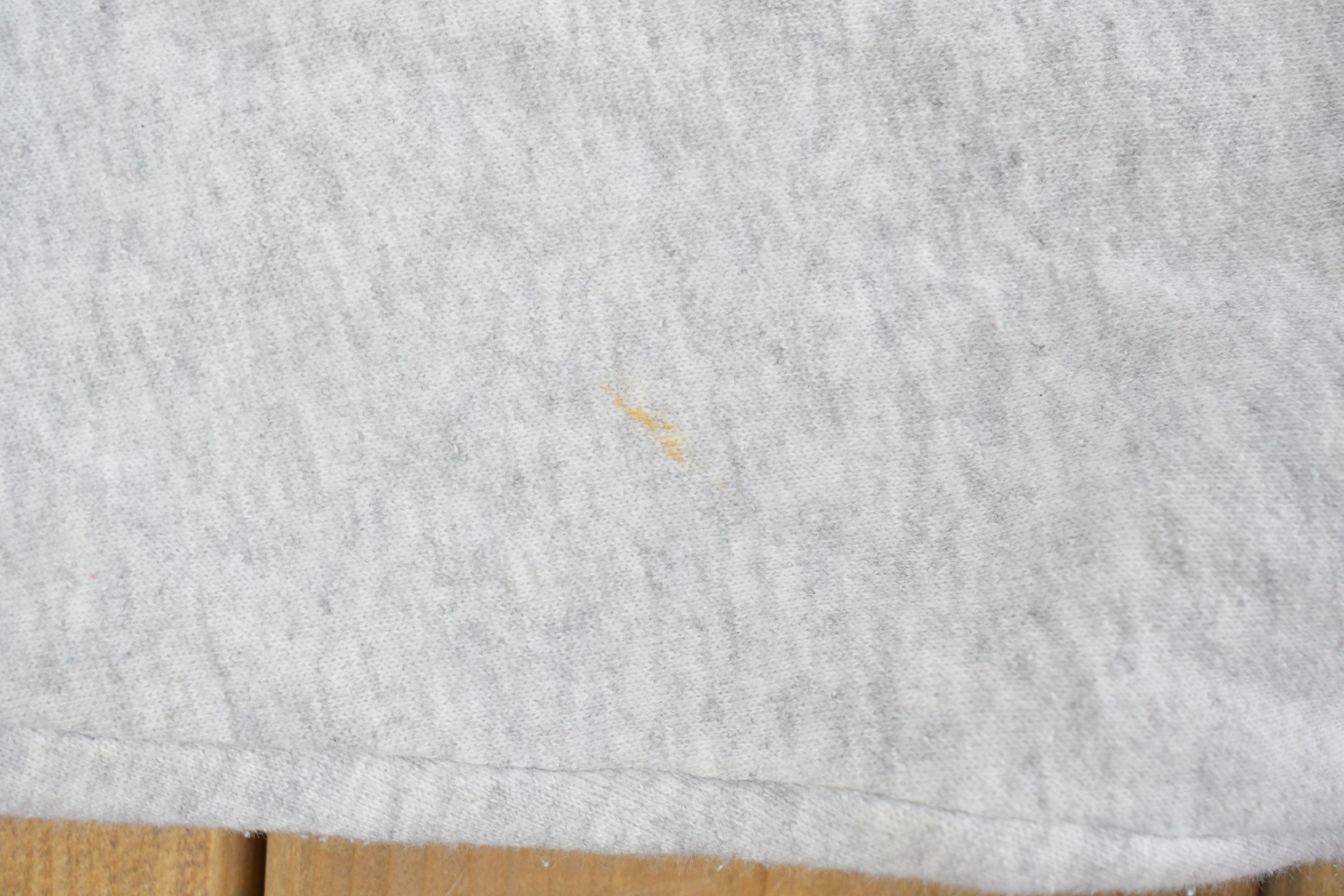 Vintage 1990s University Of Ohio Bobcats Mens Basketball Collegiate Crewneck