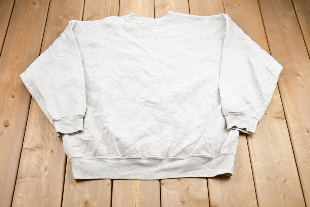 Vintage 1990s University of Notre Dame Fighting Irish Graphic Collegiate Crewneck
