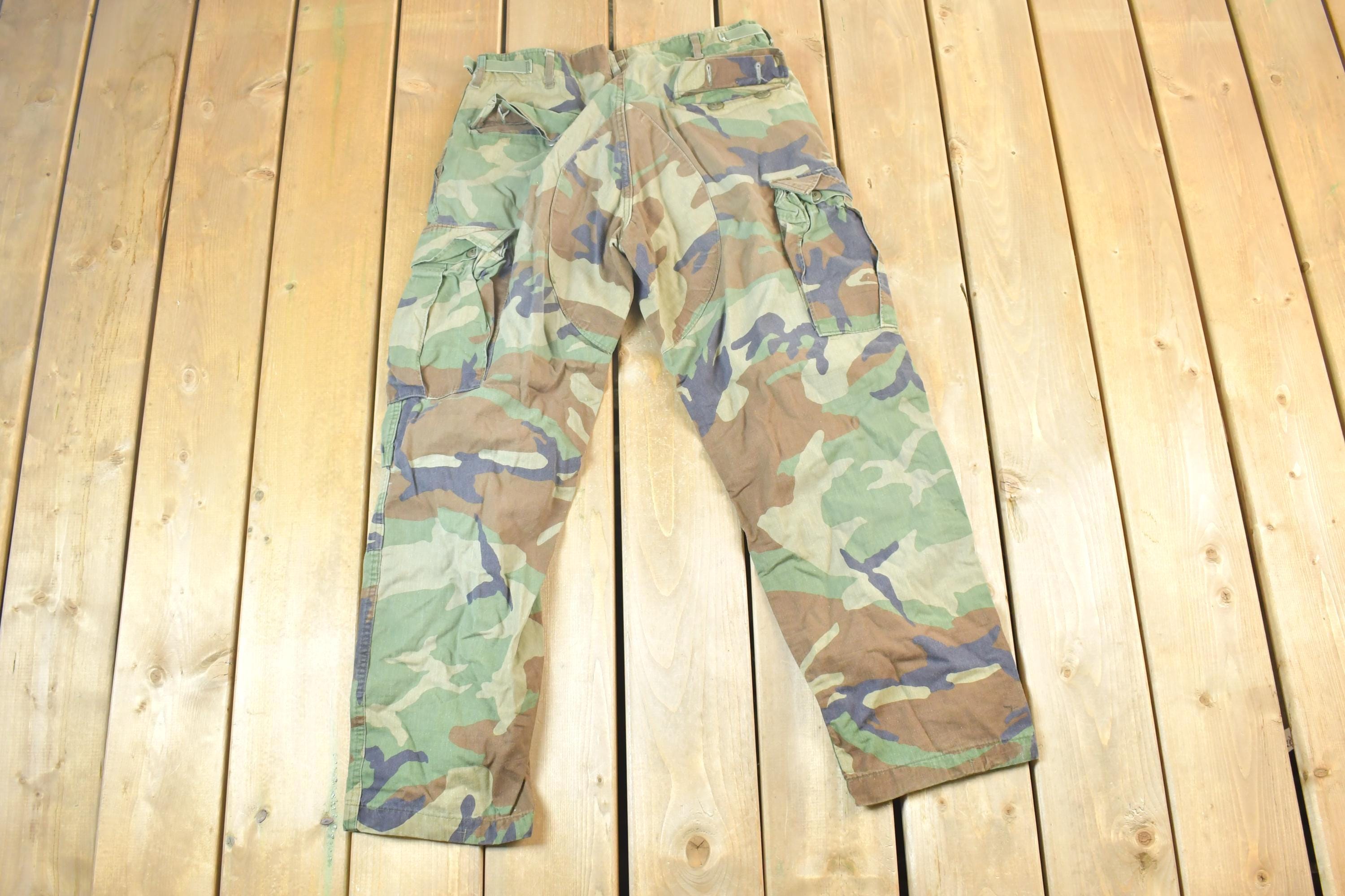 Vintage 1990s Army Camouflage Cargo Pants Size 32 x 28