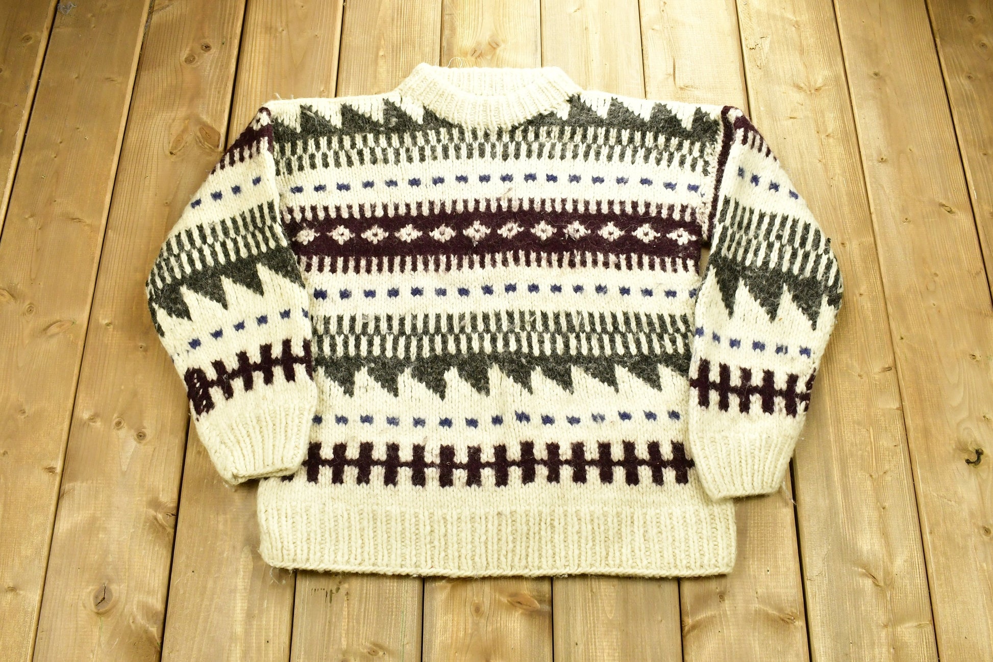 Vintage 1990's Abstract Knitted Sweater / Vintage 90s Crewneck / Pattern Sweater / Outdoor / Hand Knit / Pullover Sweatshirt