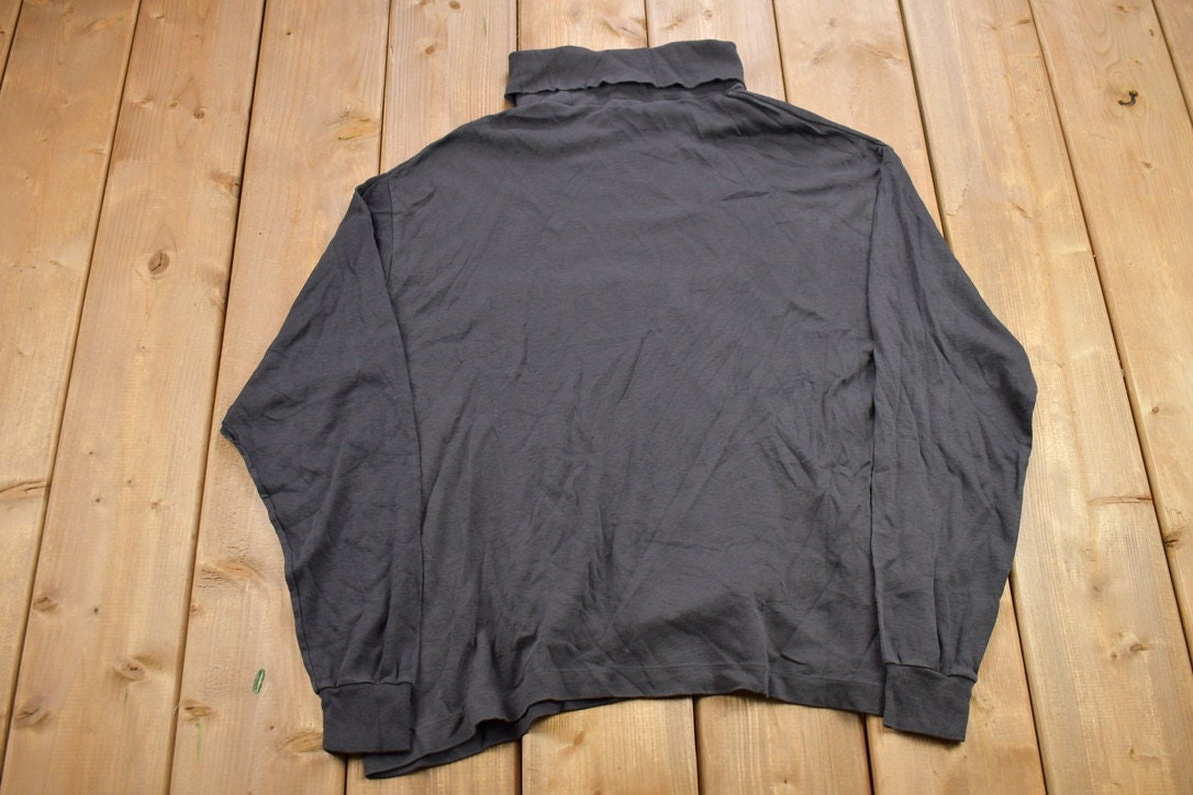 Vintage 1990s Robert Bruce Blank Black Turtleneck Sweatshirt