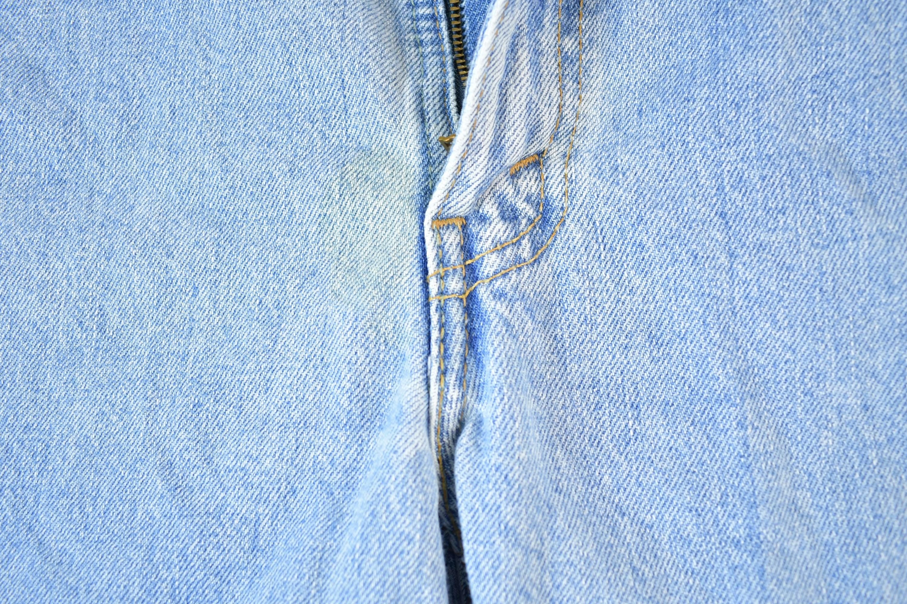 Vintage 1990s Levi Strauss Red Tab Denim Jeans Size 40 x 30 Made In USA