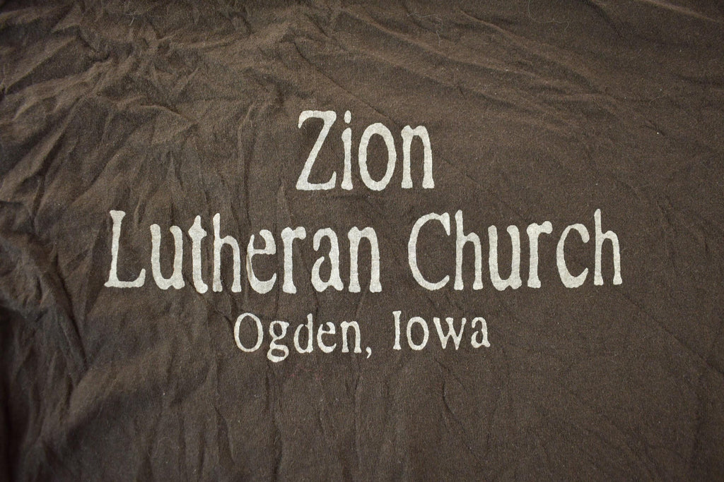 Vintage 2000s Jesus Graphic T-Shirt