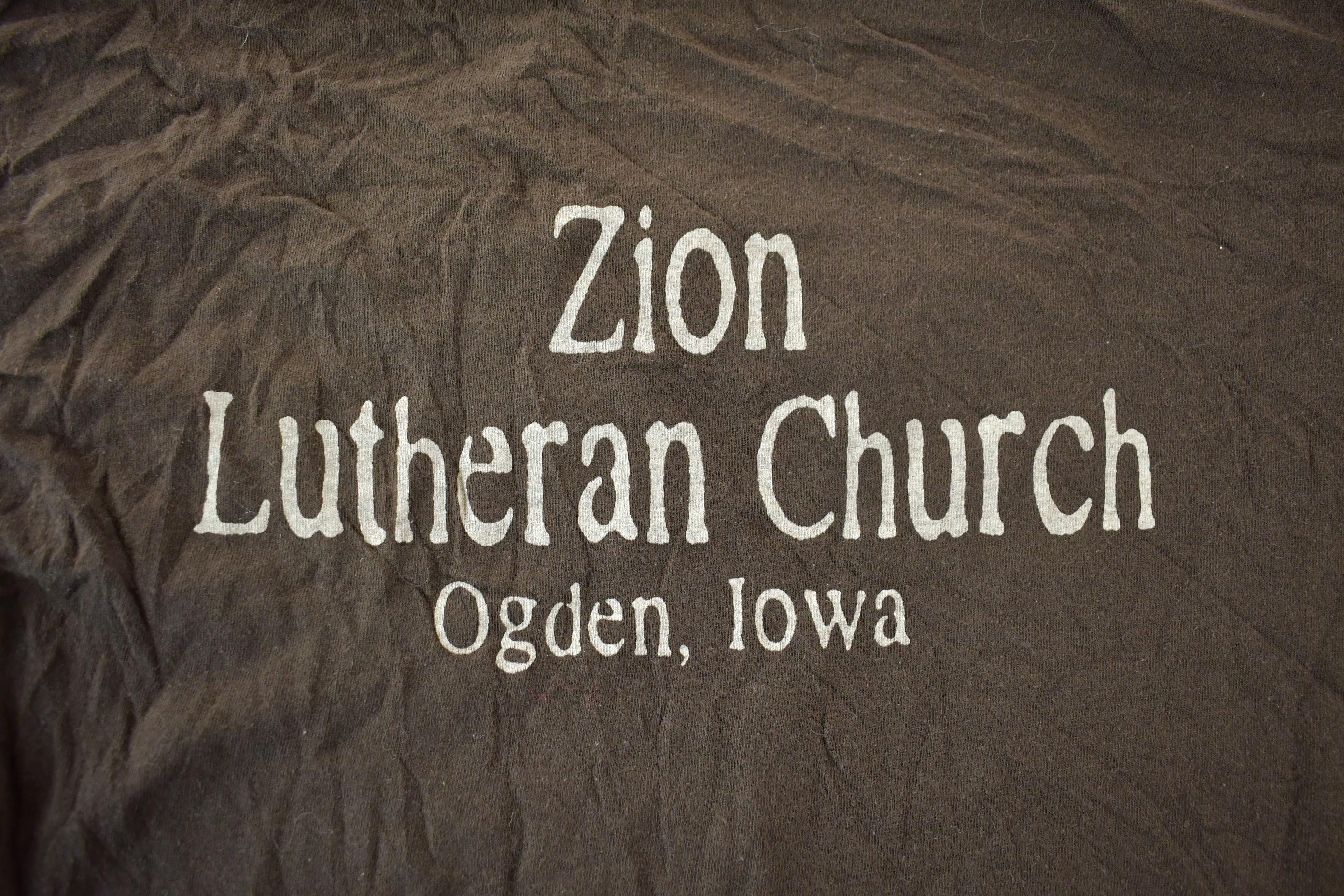 Vintage 2000s Jesus Graphic T-Shirt