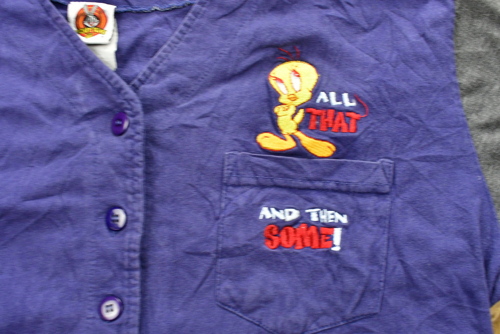 Vintage 2001 Tweety Bird Embroidered Button Up T-Shirt